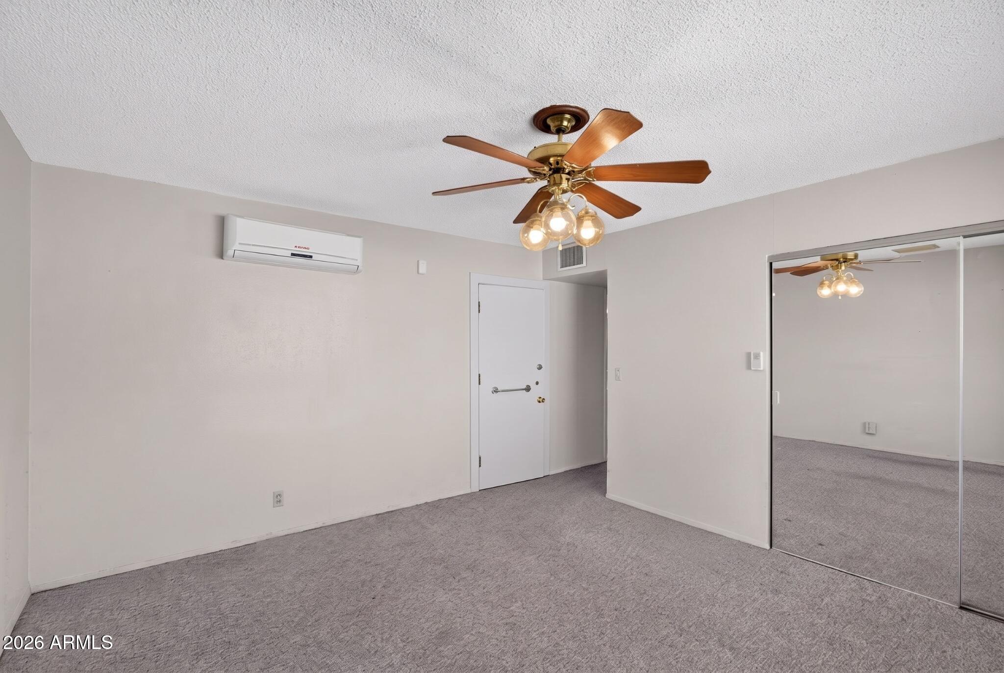 3311 W PARADISE Drive