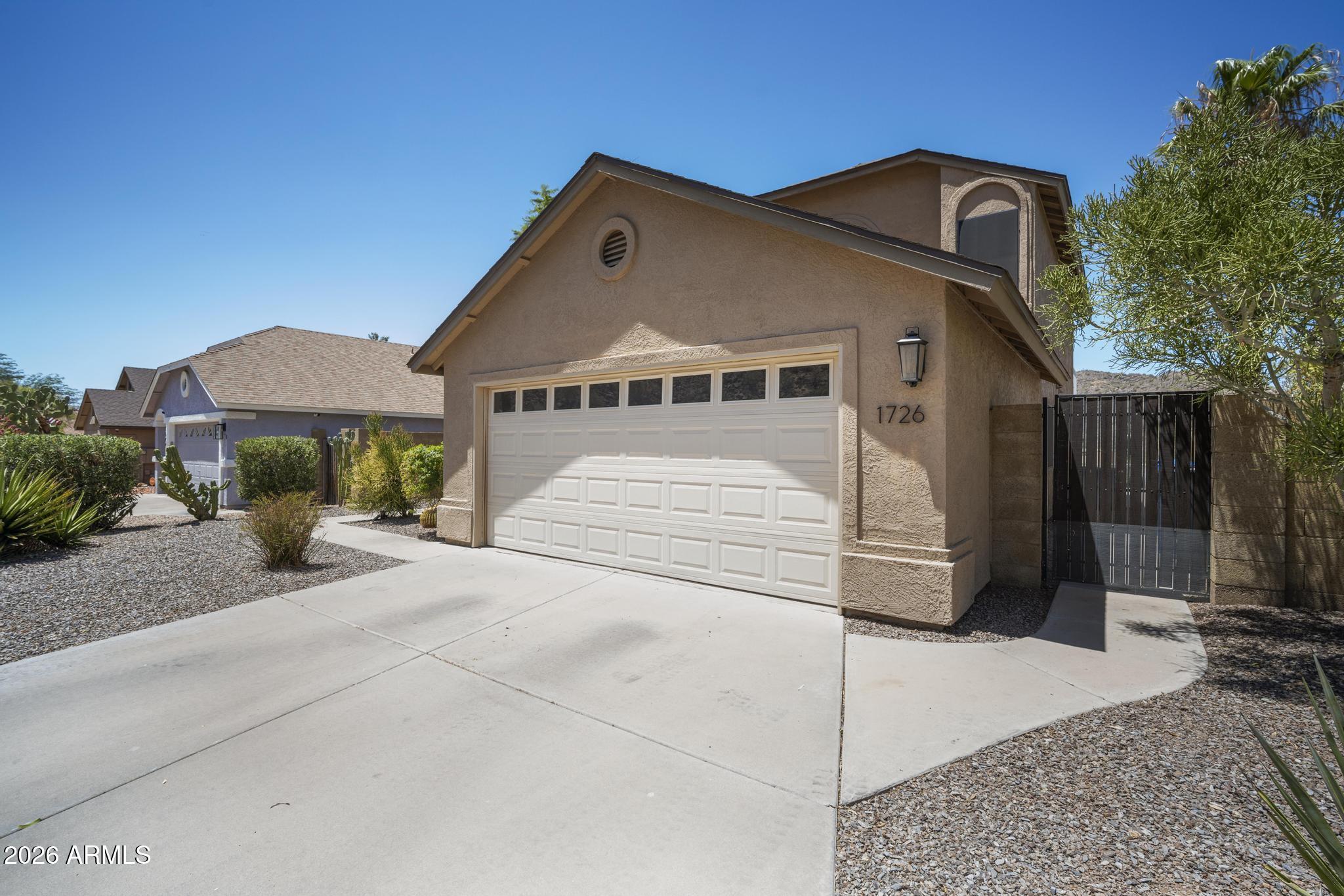 1726 E BEHREND Drive