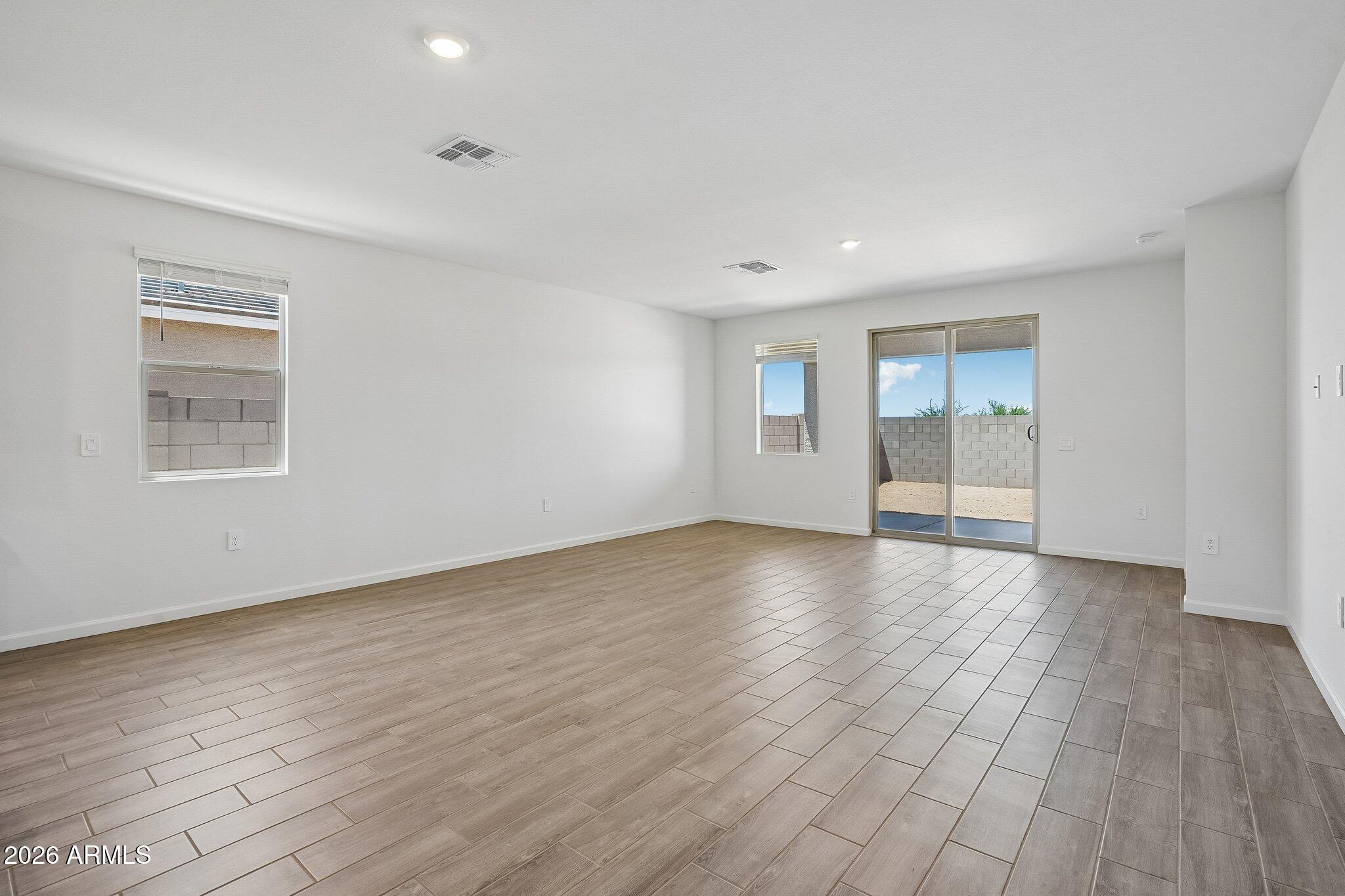 46939 W Dry Gulch Road