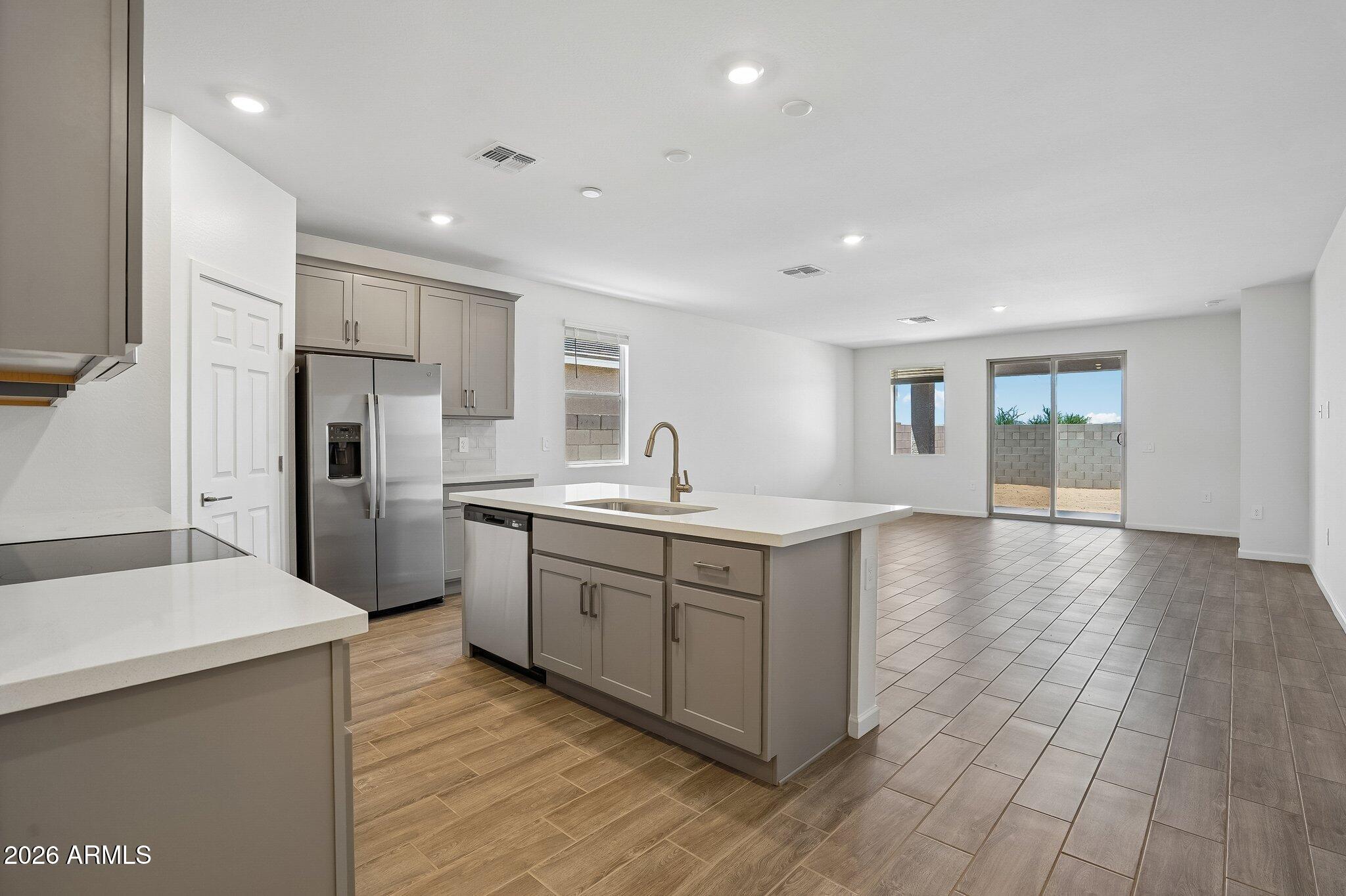 46939 W Dry Gulch Road