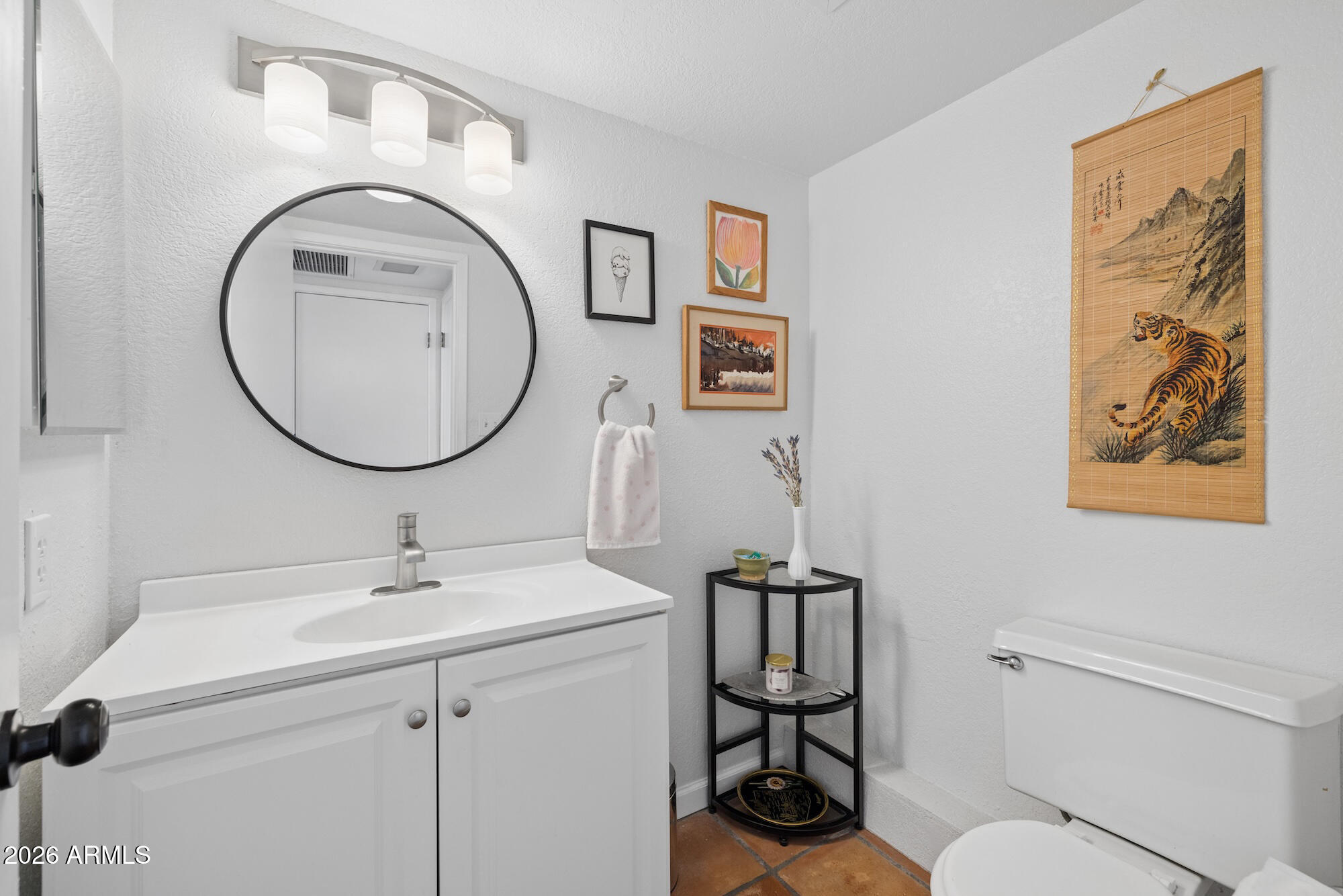 2 W GEORGIA Avenue 7