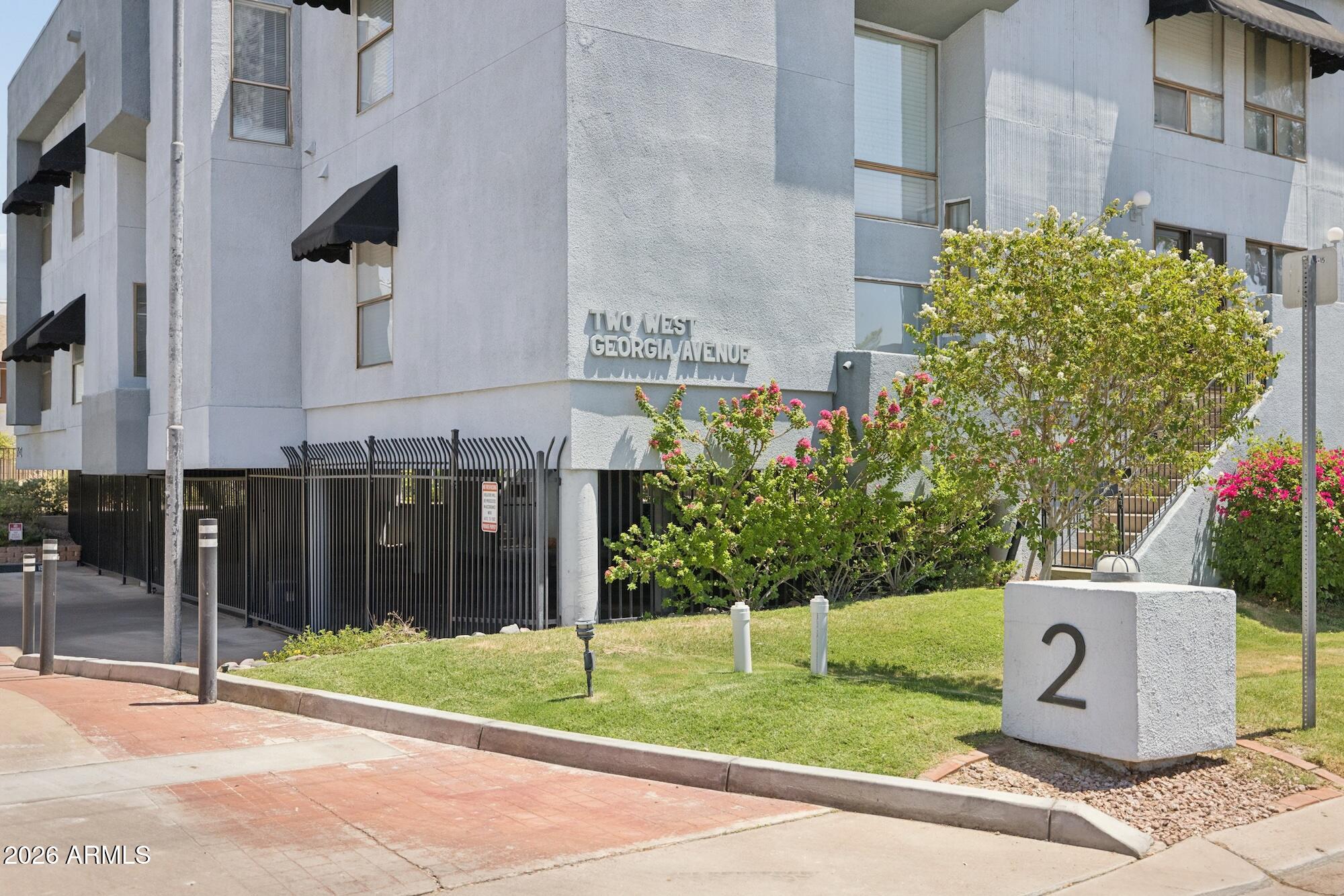 2 W GEORGIA Avenue 7
