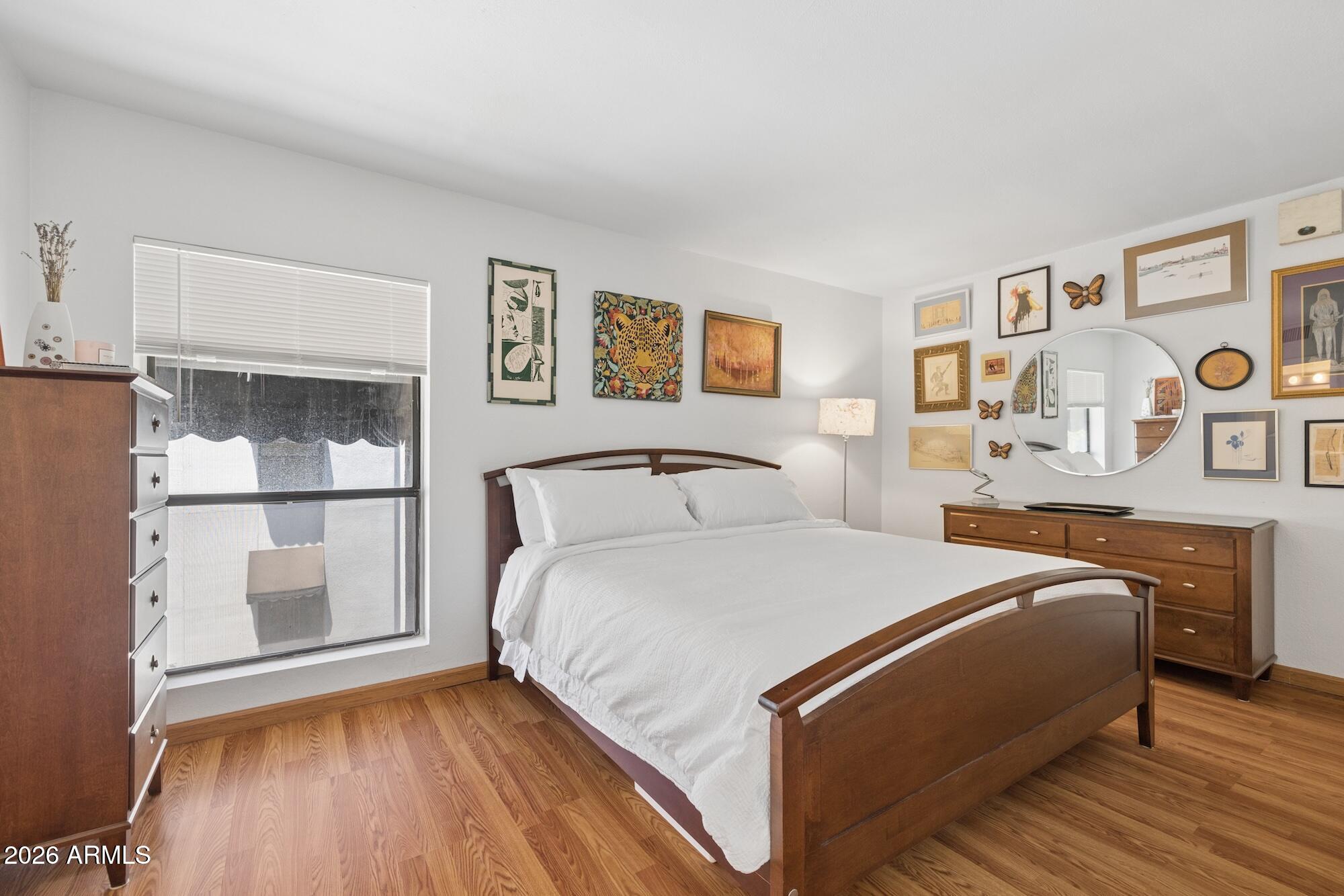 2 W GEORGIA Avenue 7