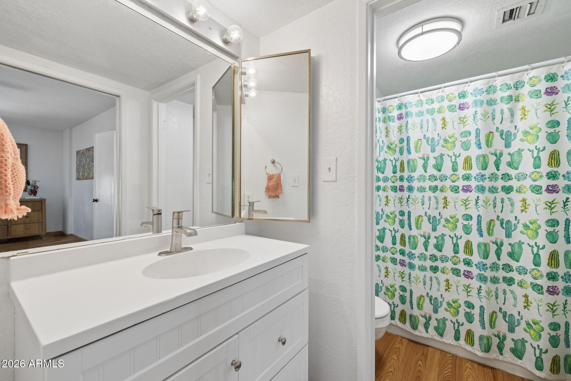 2 W GEORGIA Avenue 7
