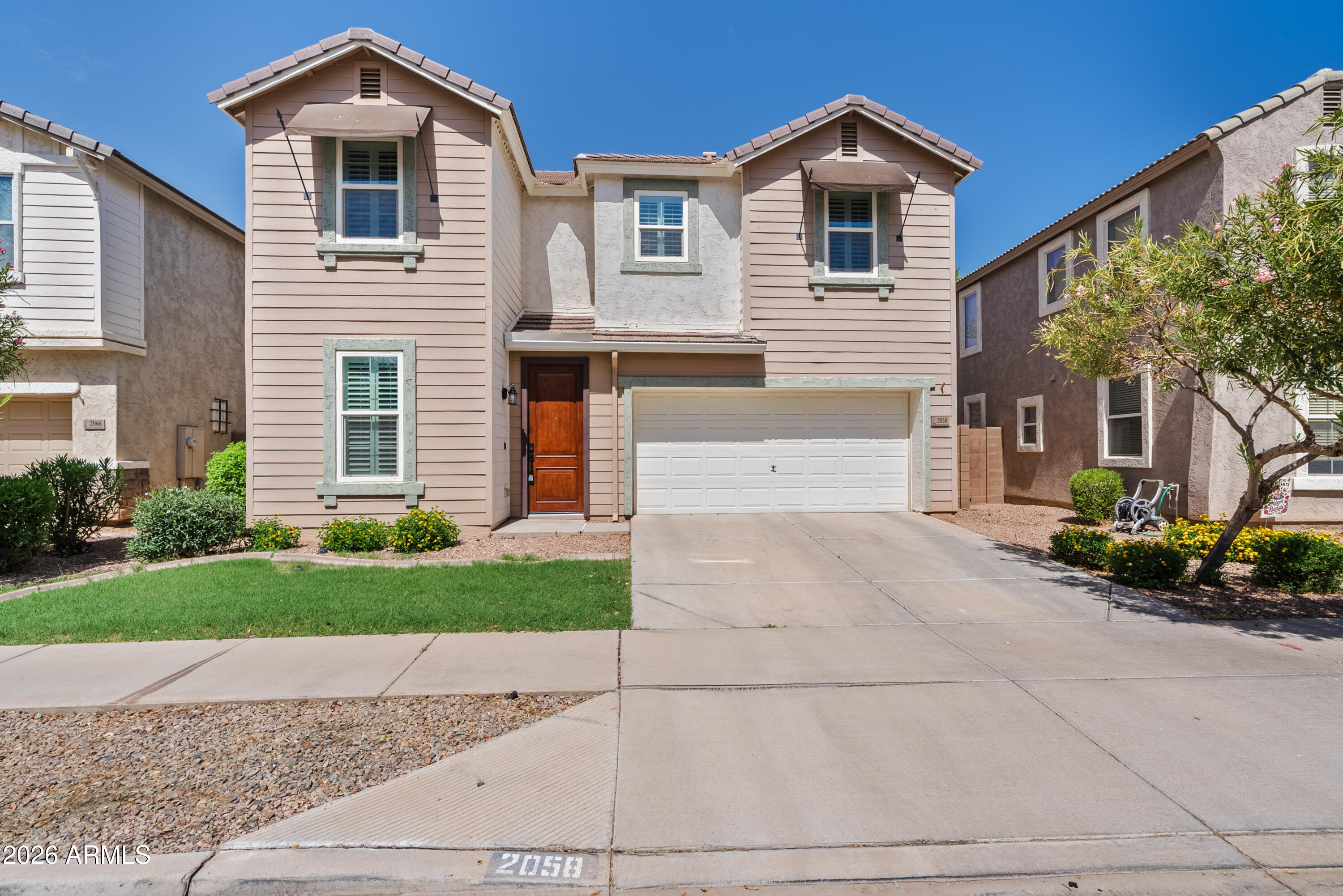 2058 S HERON Lane