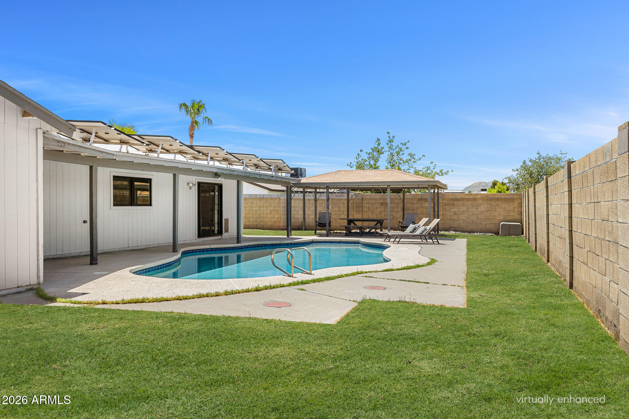 13828 N 41ST Place