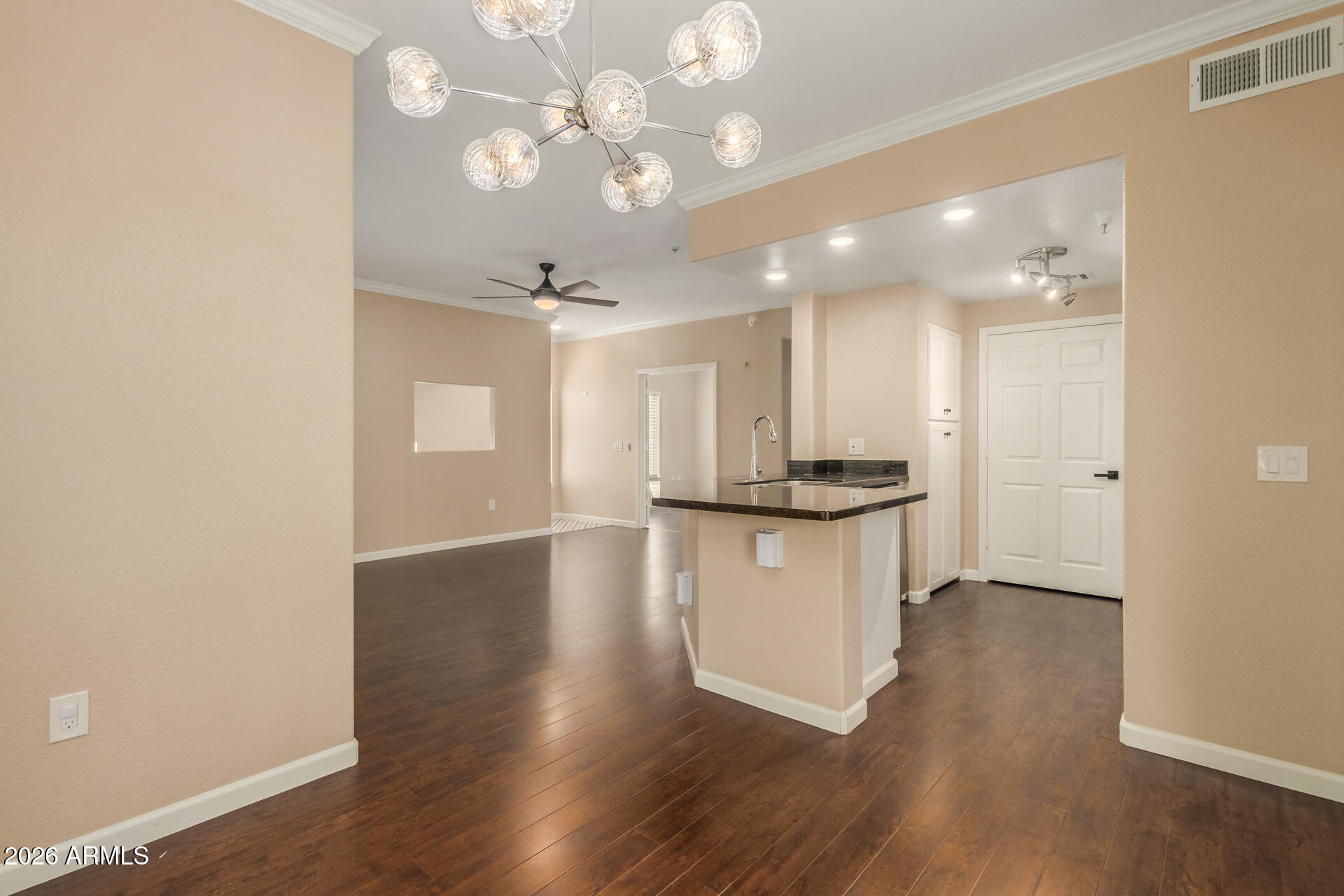 3236 E CHANDLER Boulevard 2088