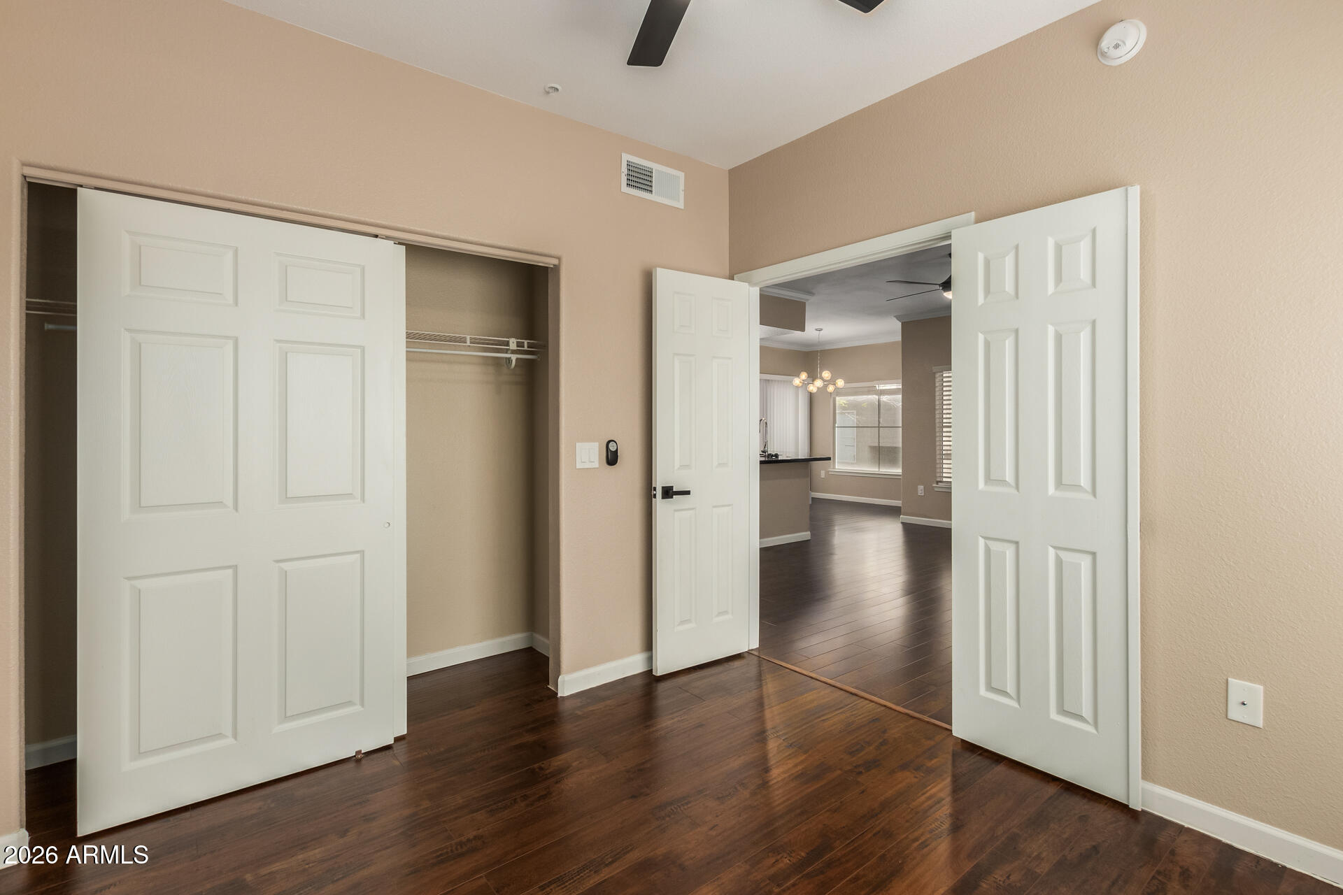 3236 E CHANDLER Boulevard 2088