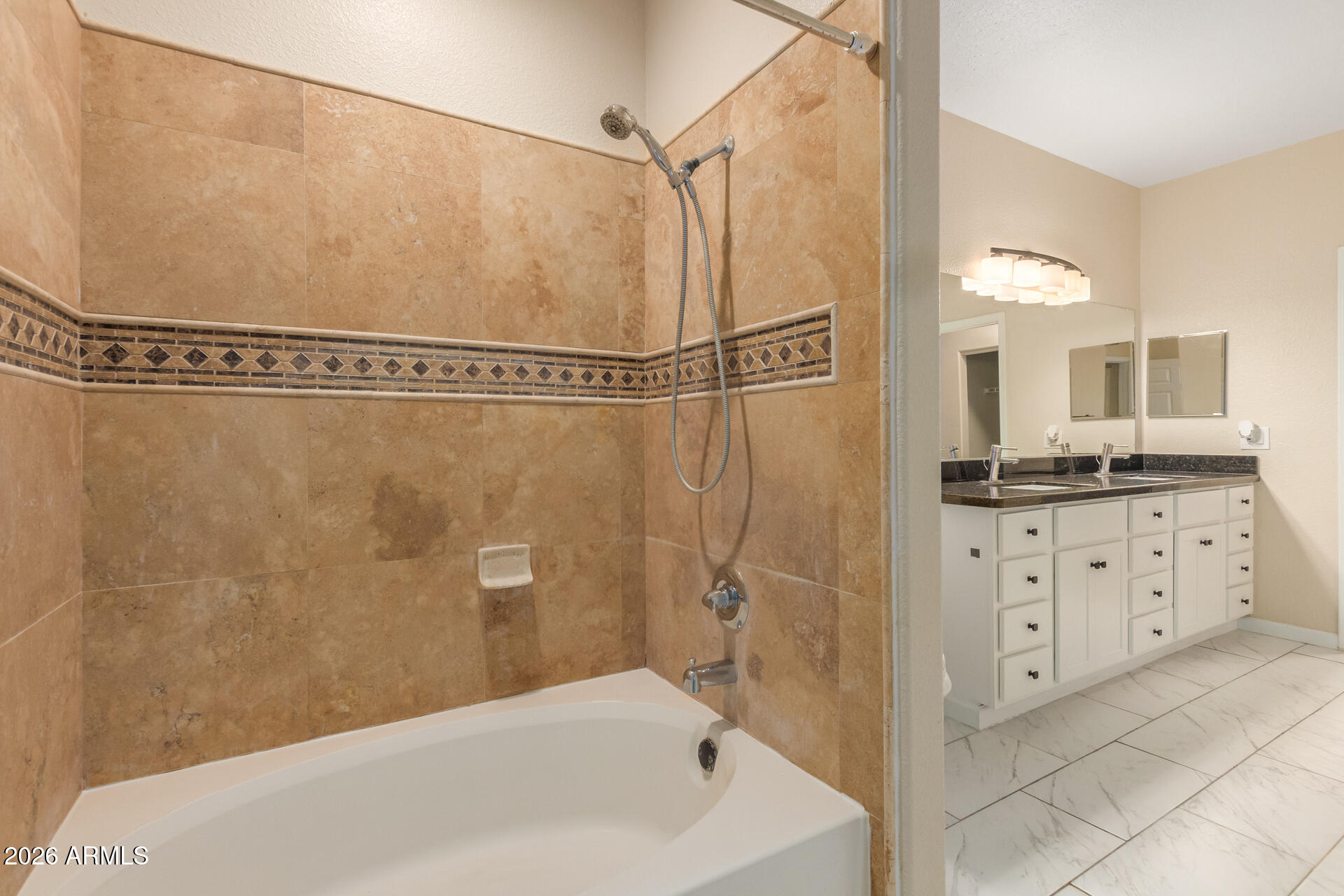 3236 E CHANDLER Boulevard 2088