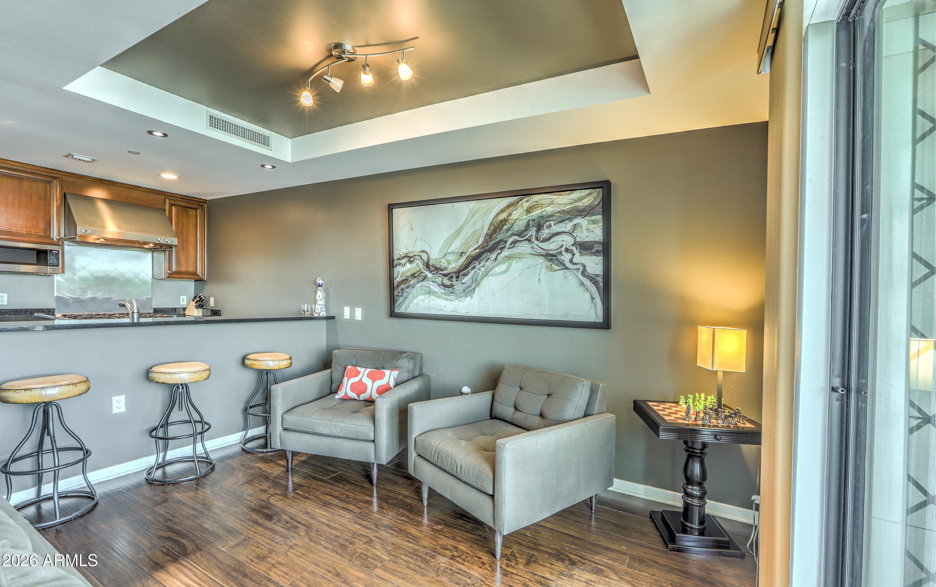 6803 E MAIN Street 4404
