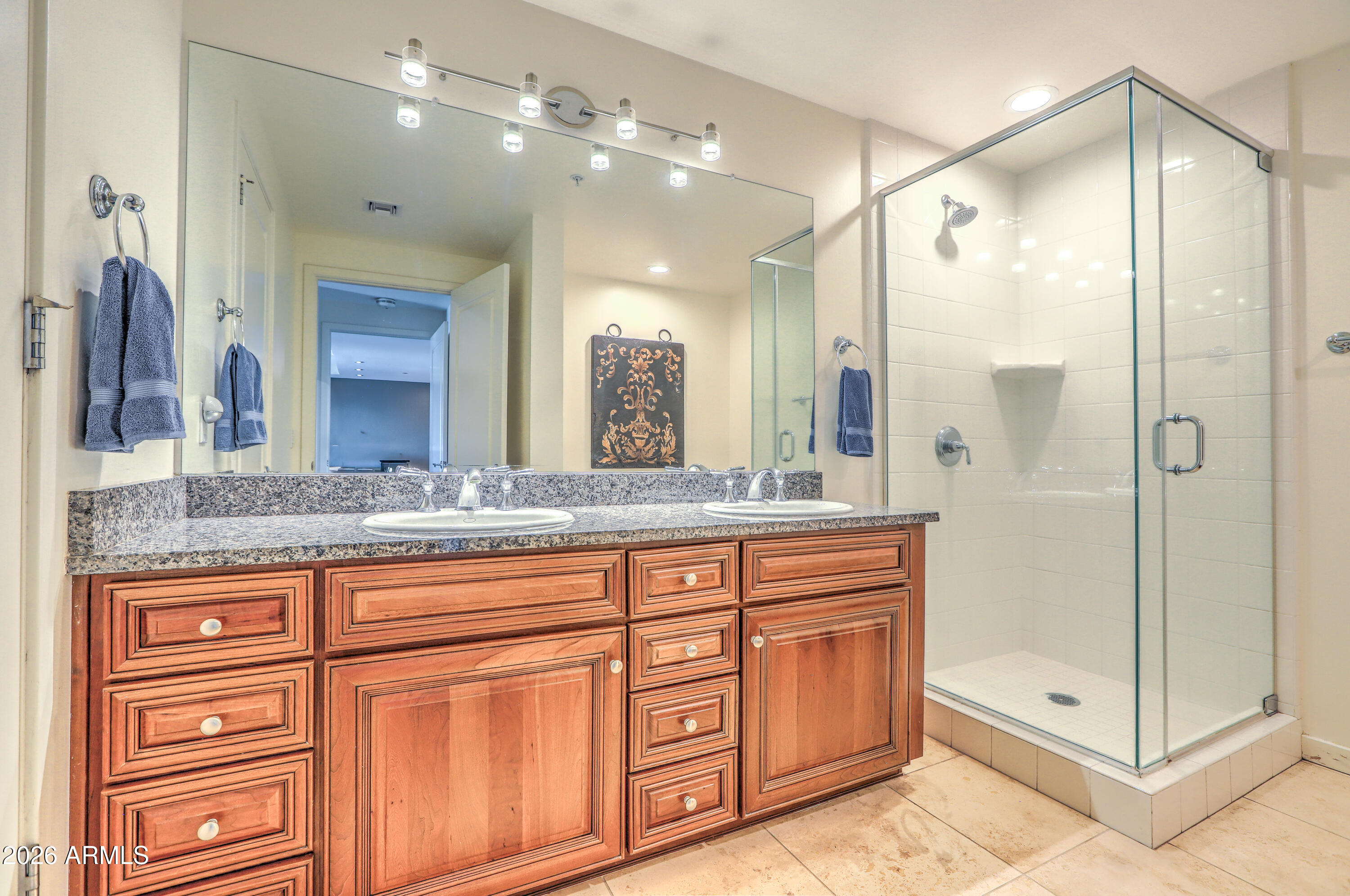 6803 E MAIN Street 4404