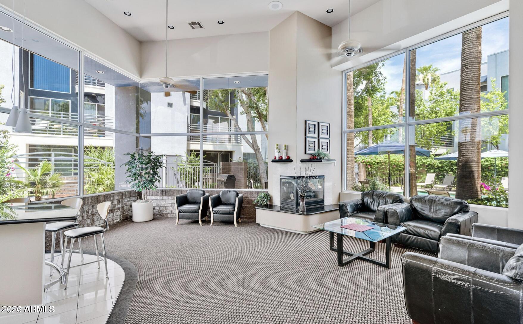 3633 N 3rd Avenue Unit 1094