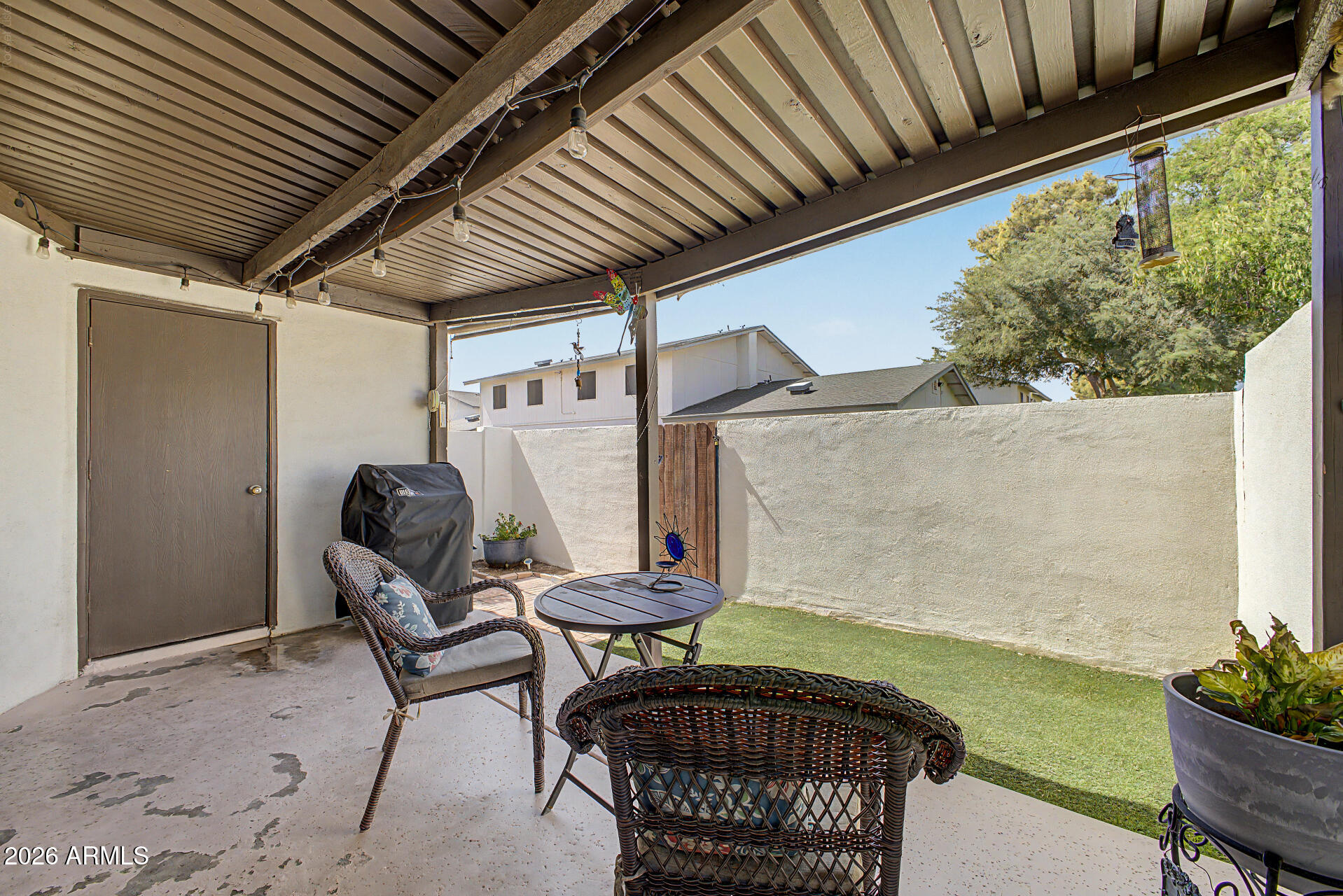 1188 E BELMONT Avenue