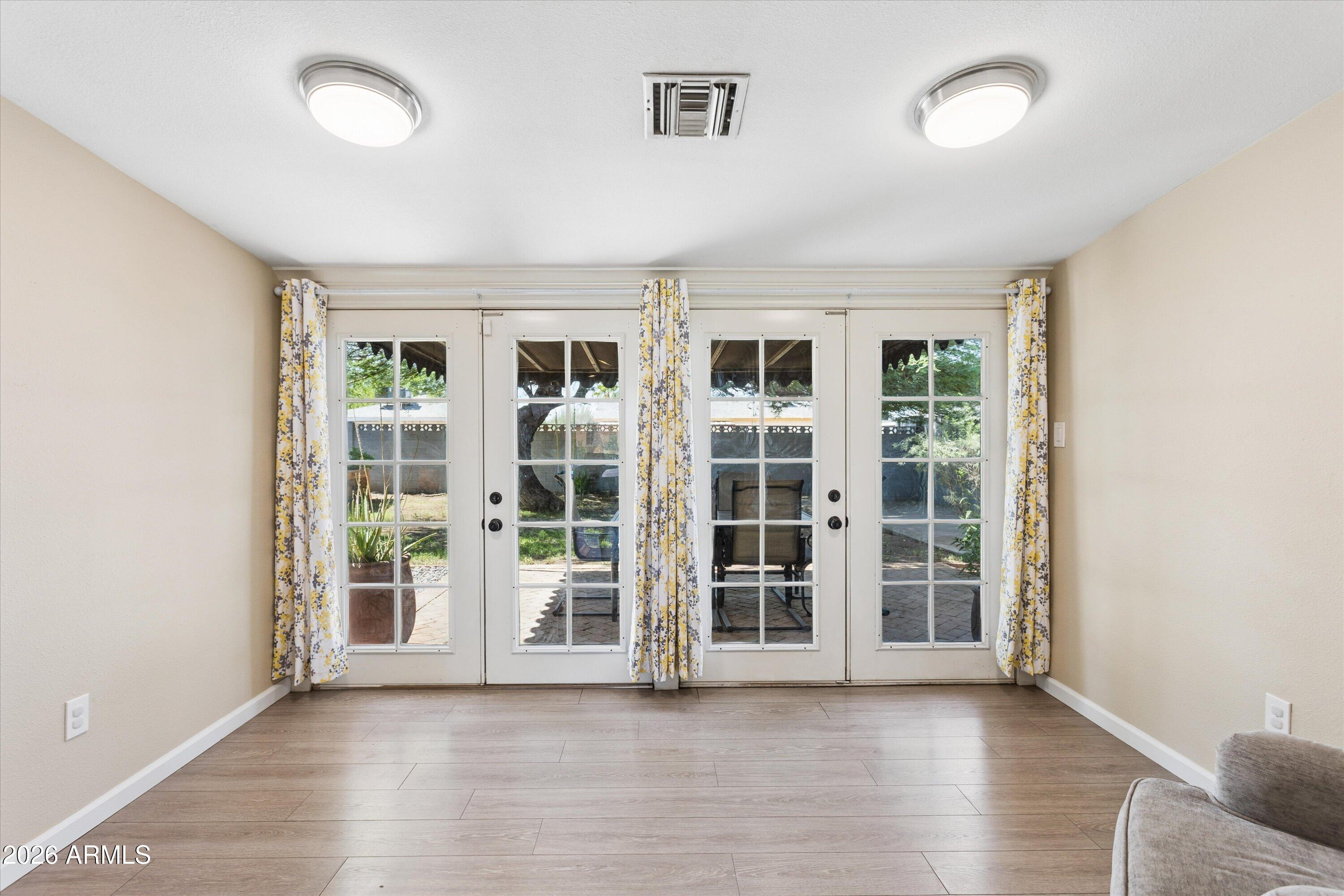 3323 E Palm Lane