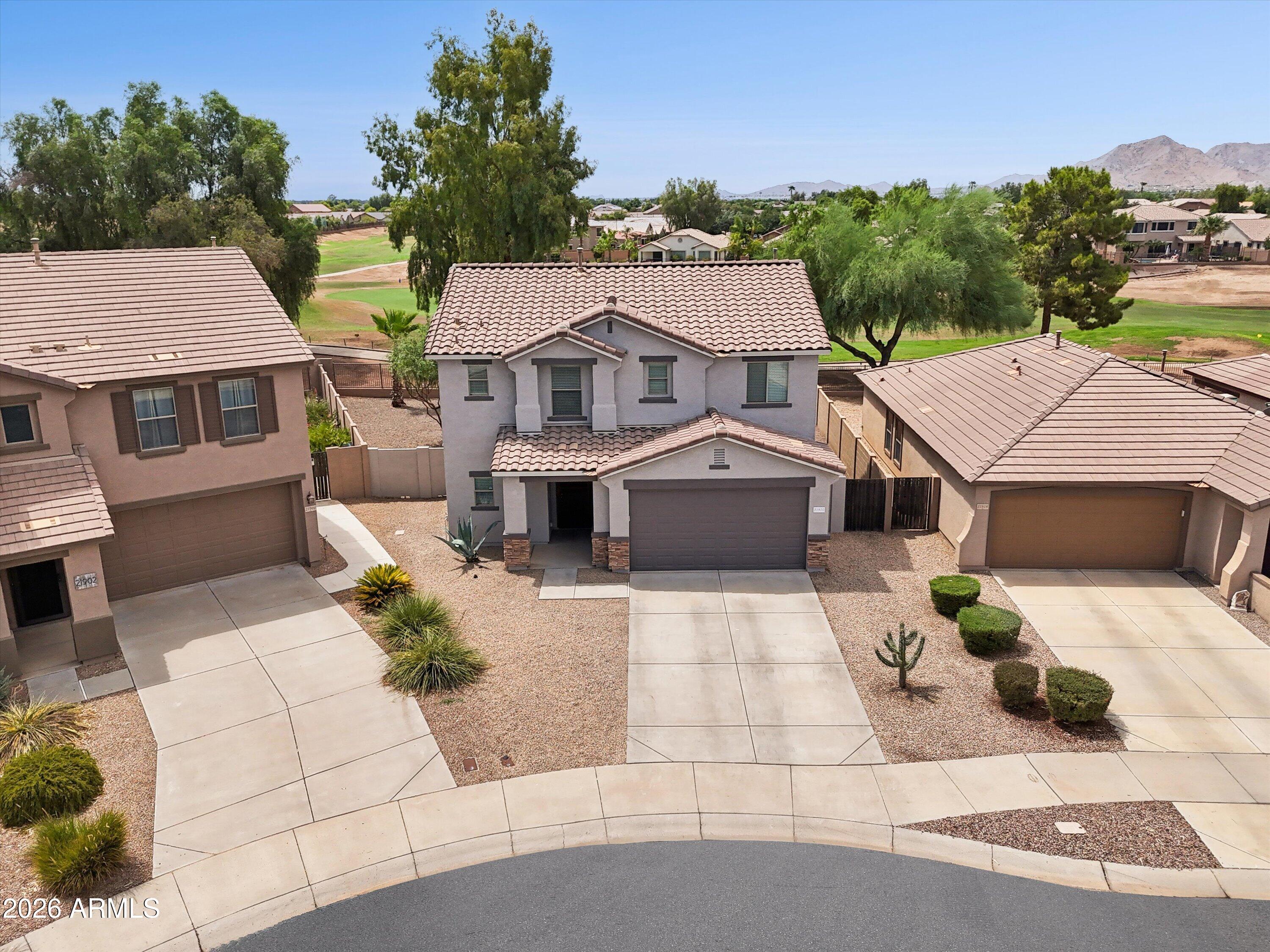 21910 E CREOSOTE Court