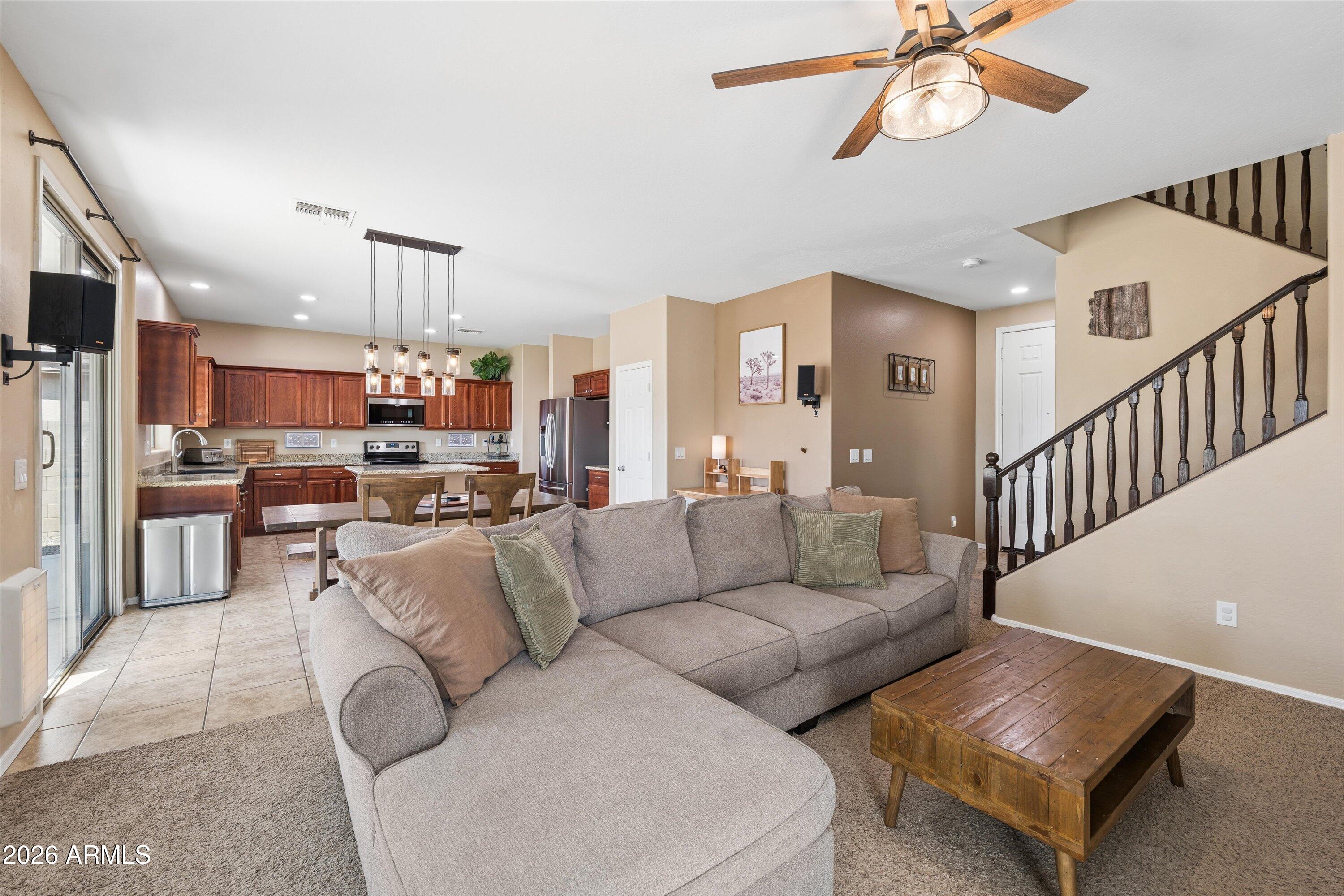 21910 E CREOSOTE Court