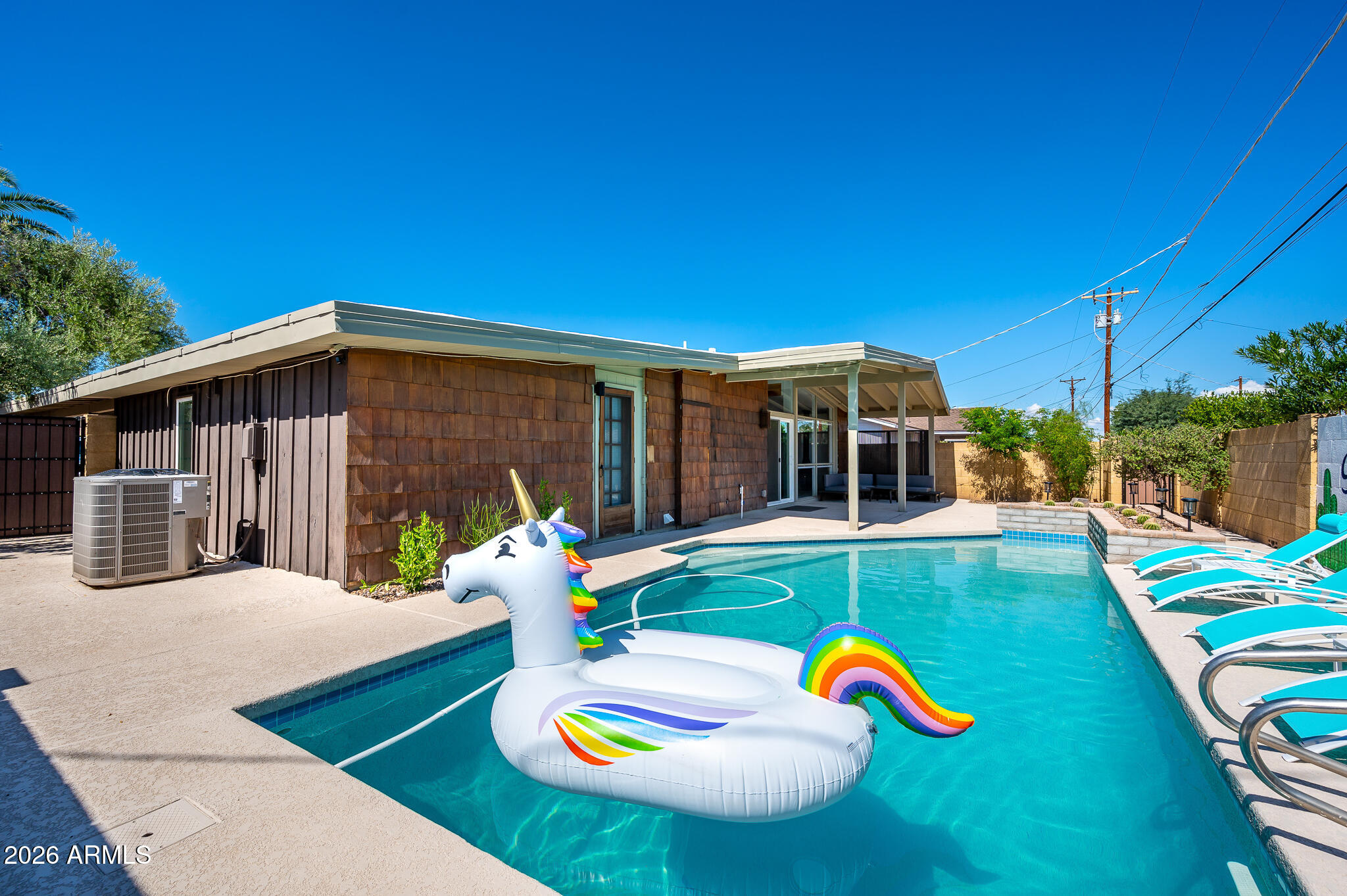 2649 N 68th Street