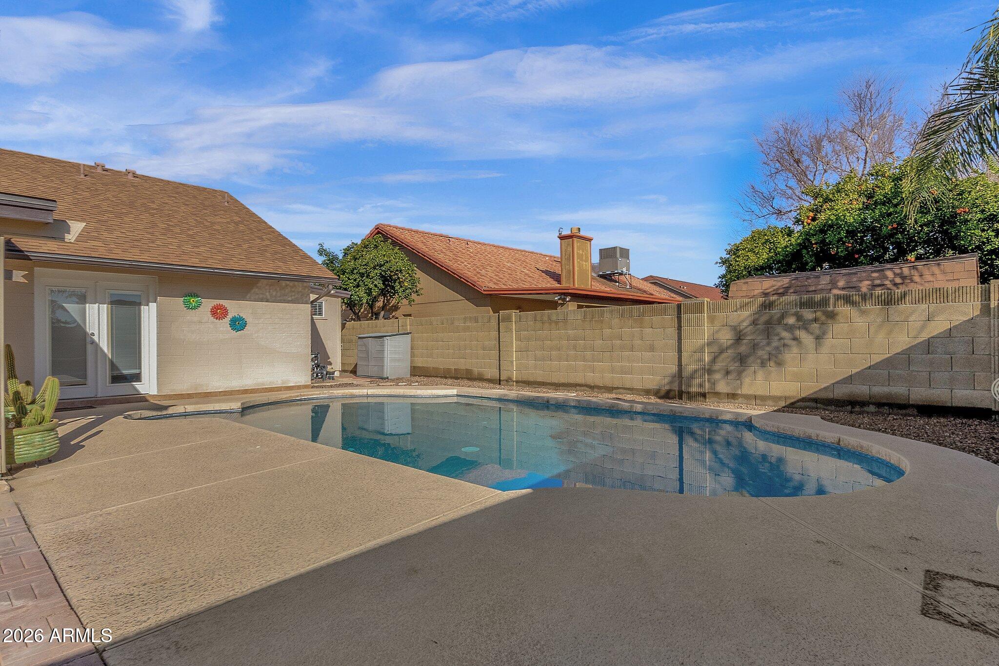 4307 E KAREN Drive