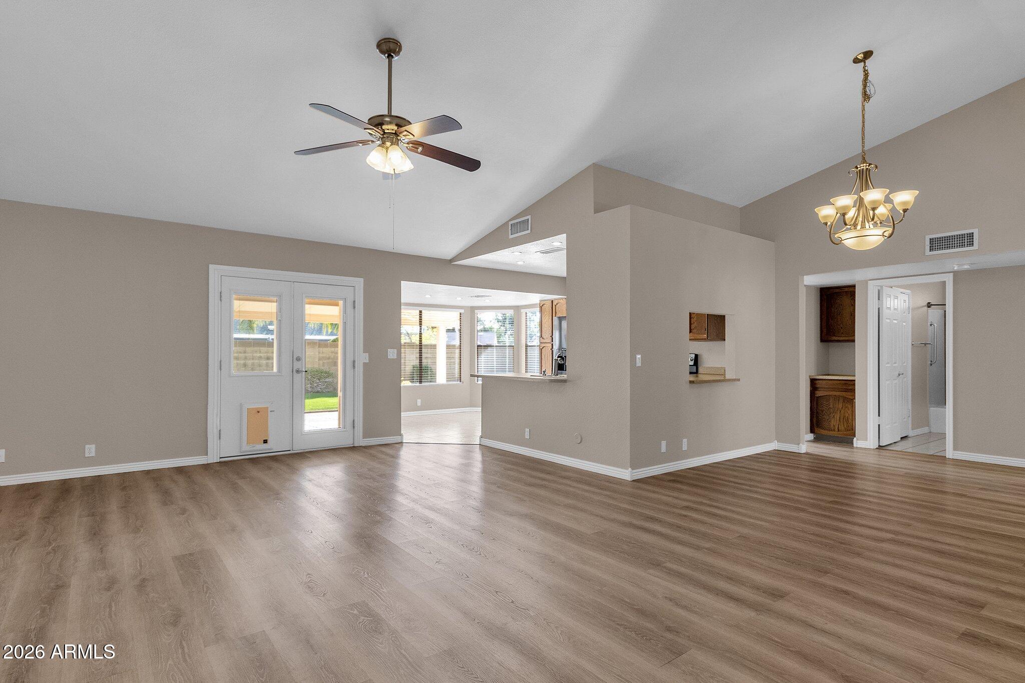4307 E KAREN Drive
