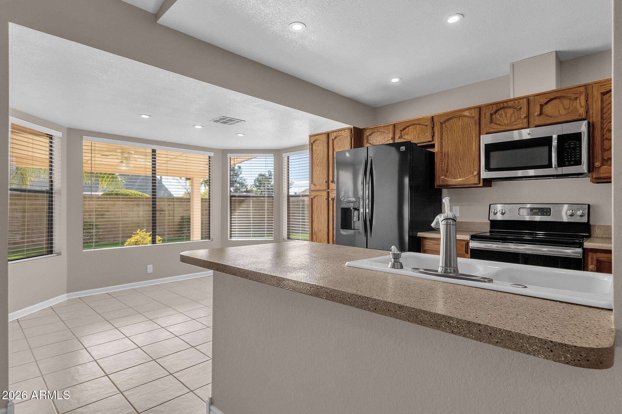 4307 E KAREN Drive