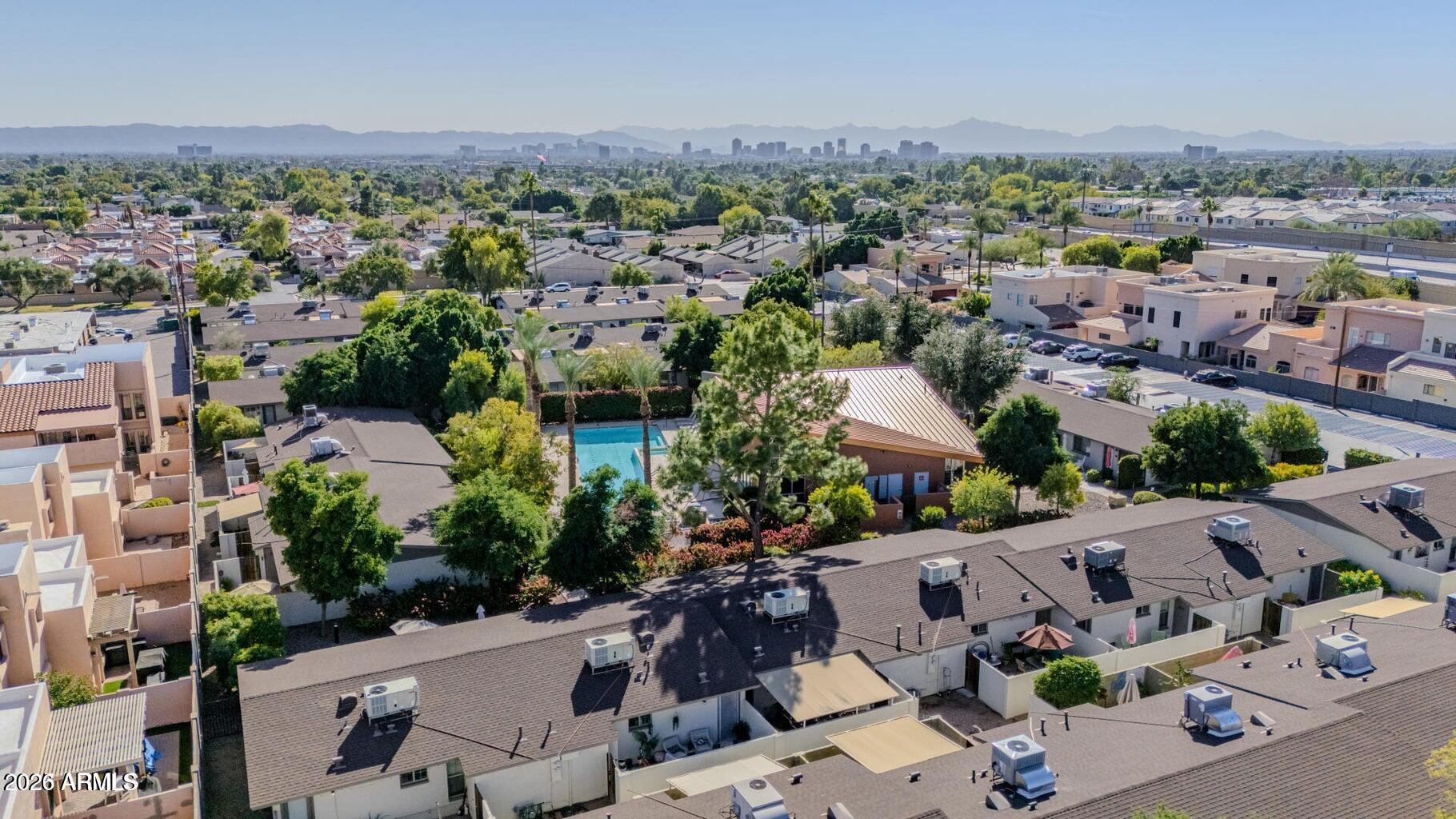 1850 E MARYLAND Avenue 3
