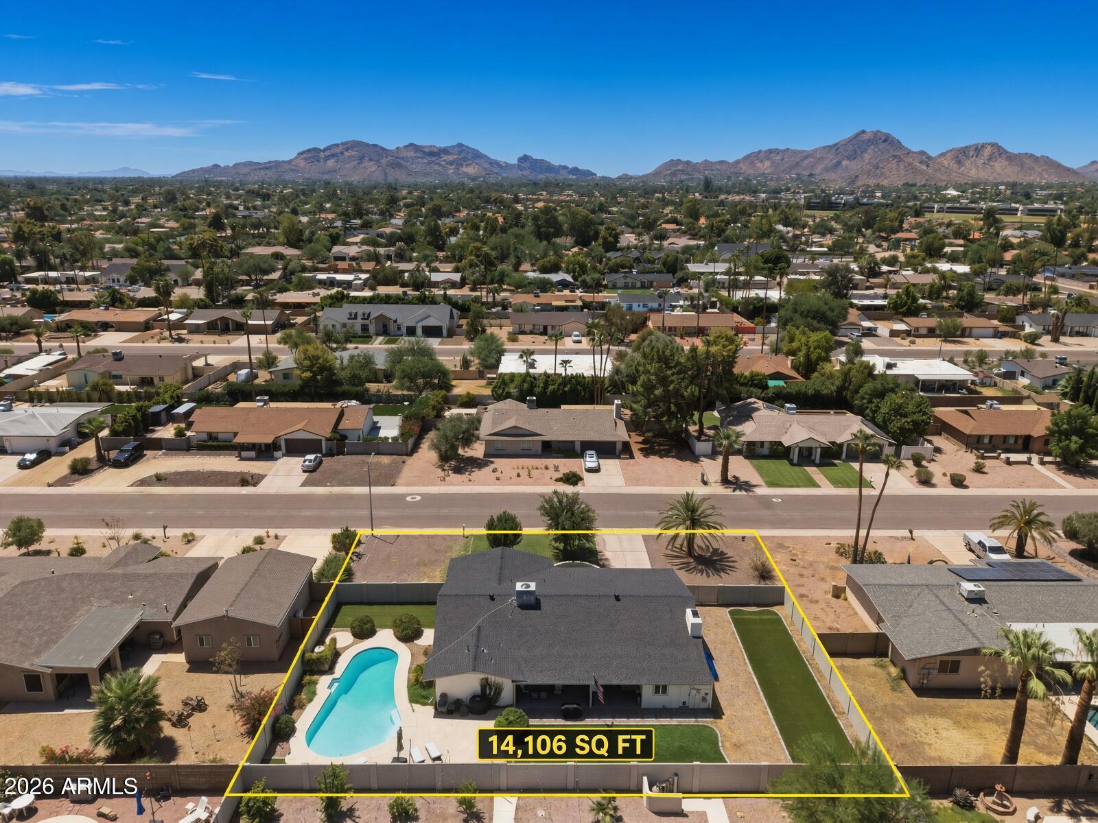 5050 E PARADISE Drive