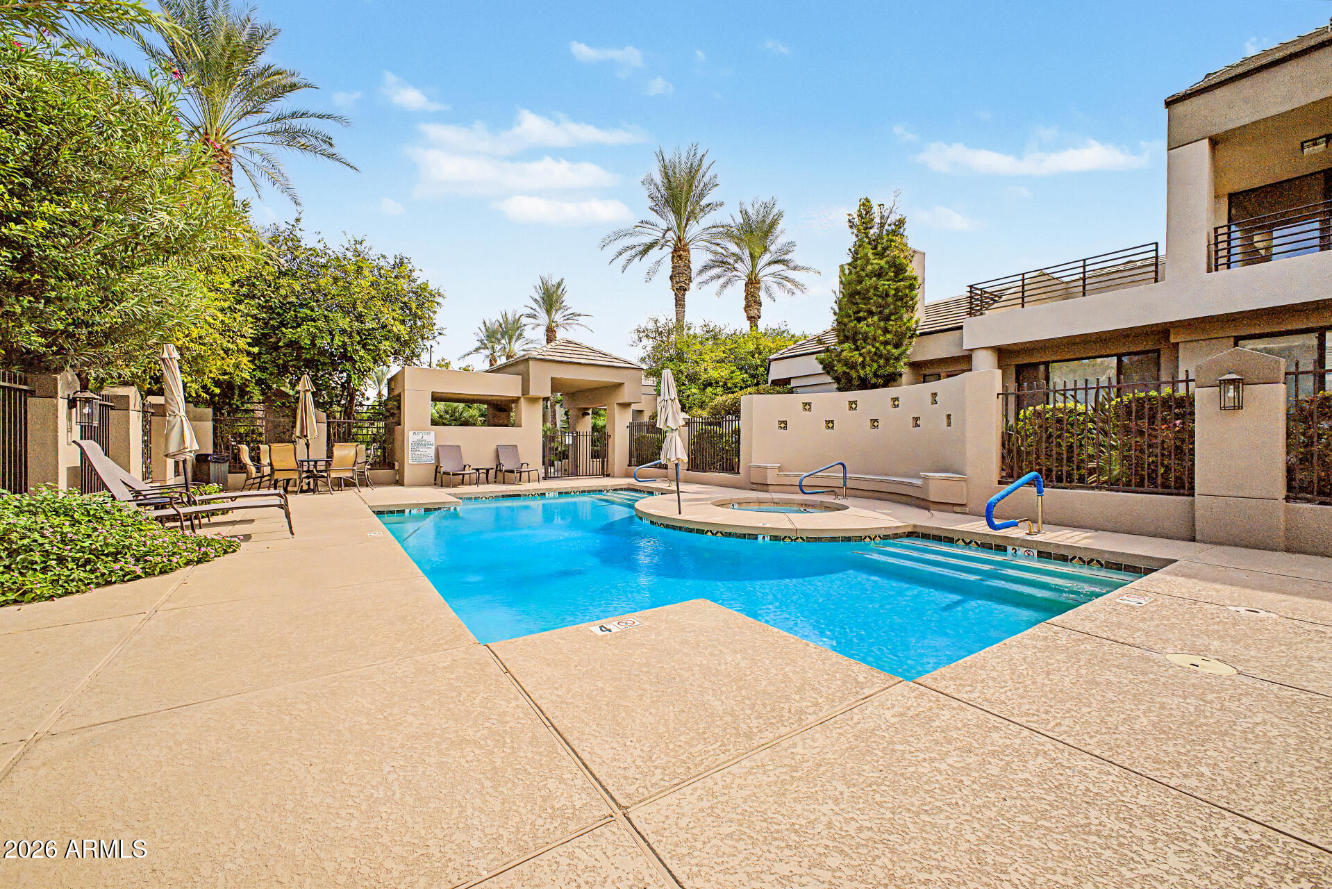 7400 E GAINEY CLUB Drive 208