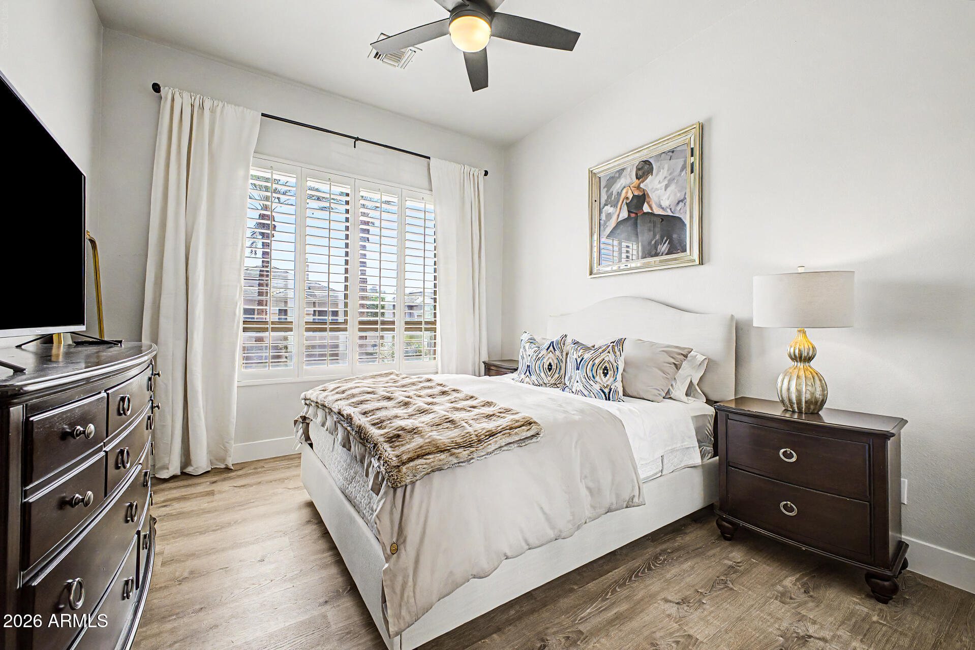 7400 E GAINEY CLUB Drive 208