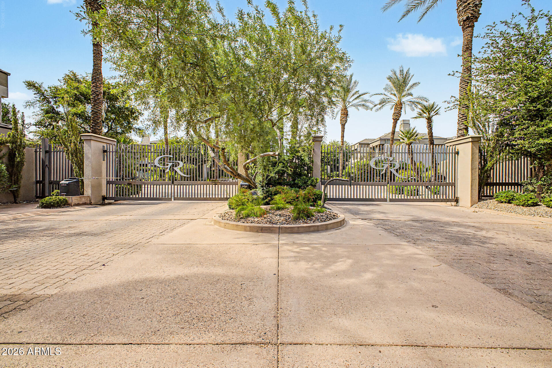 7400 E GAINEY CLUB Drive 208