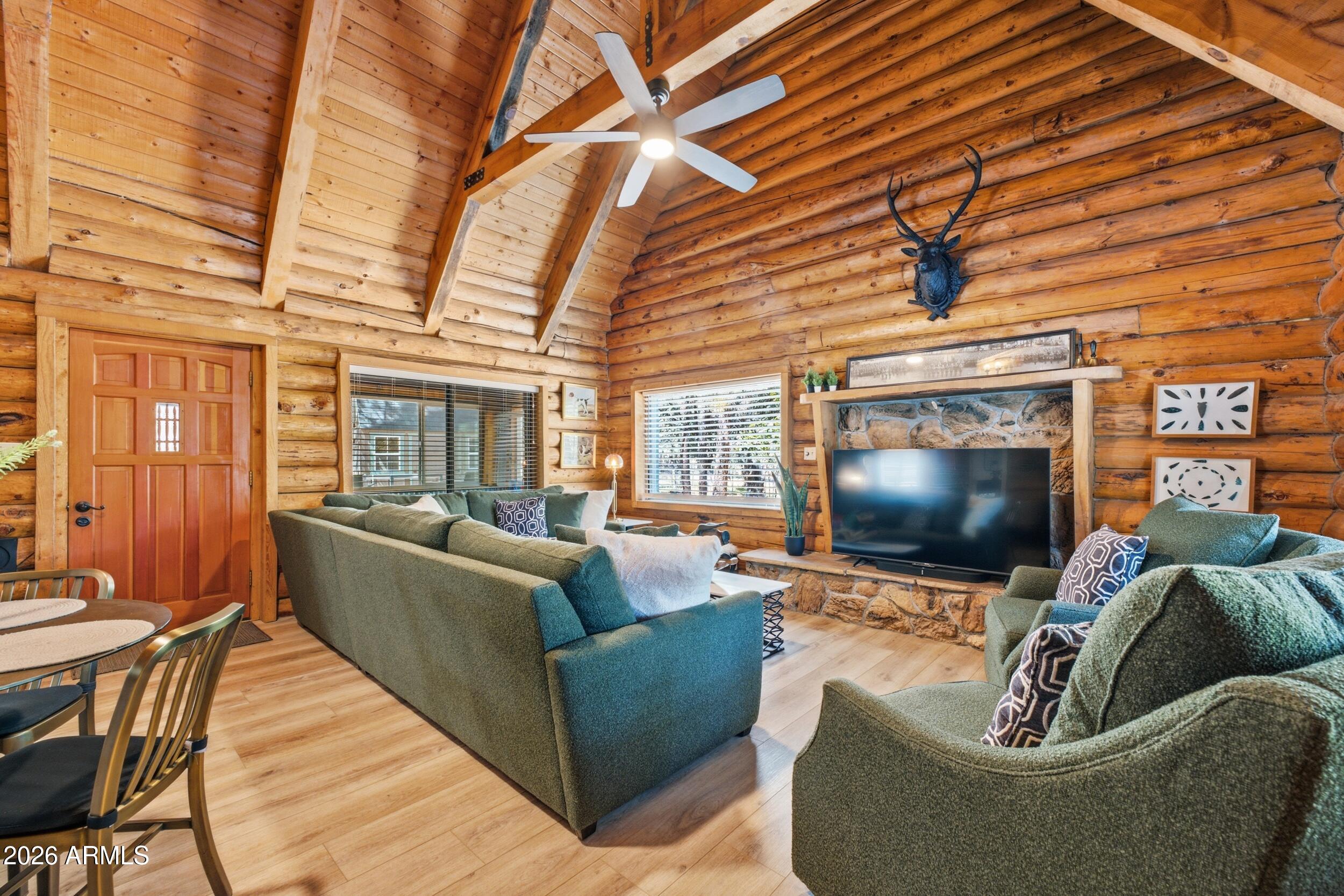 5111 N FOSSIL CREEK Lane