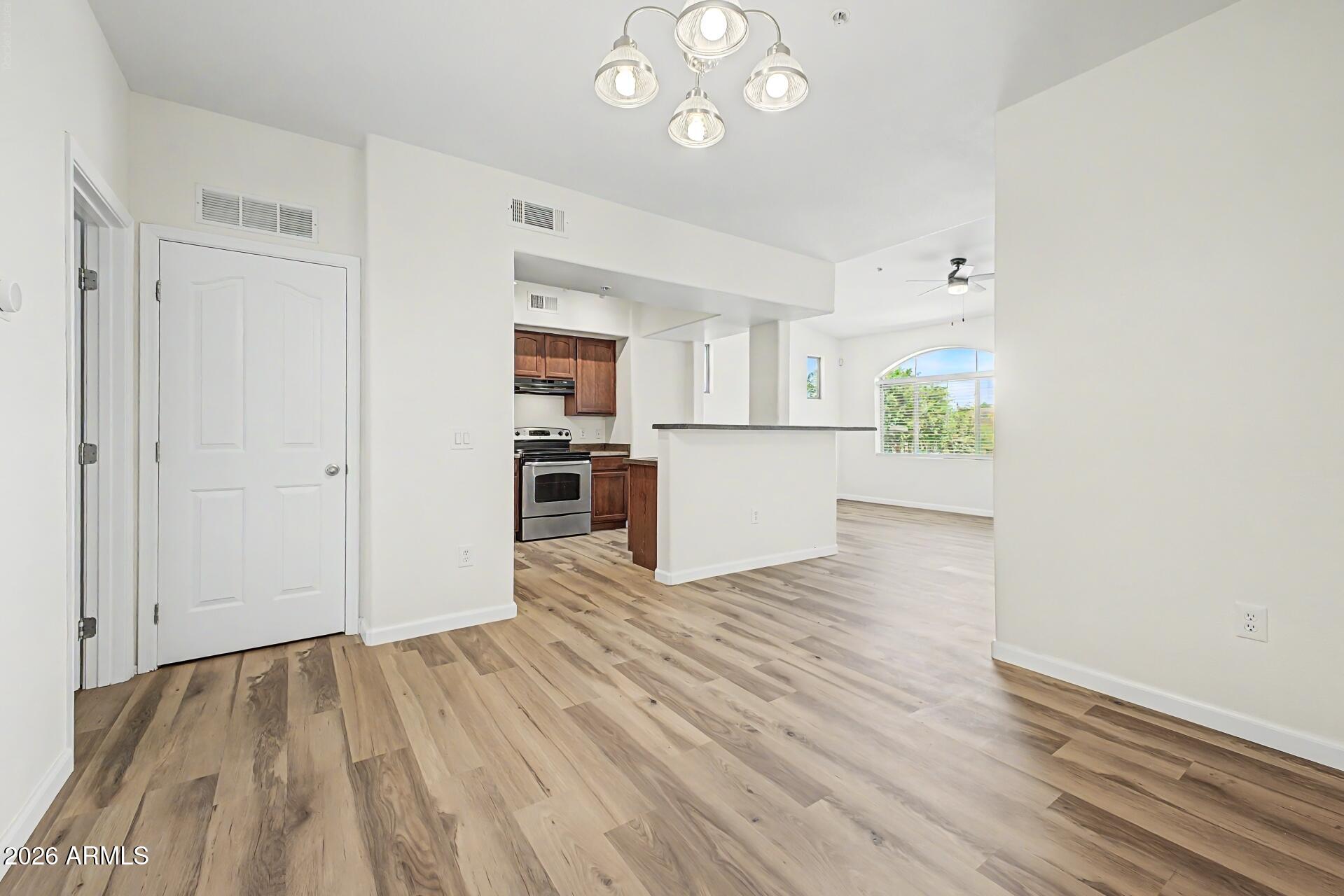 2402 E 5TH Street 1561