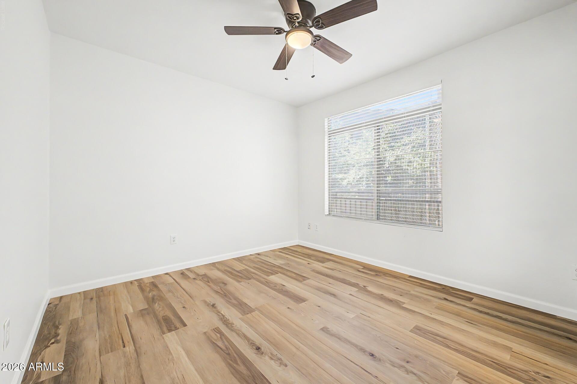 2402 E 5TH Street 1561