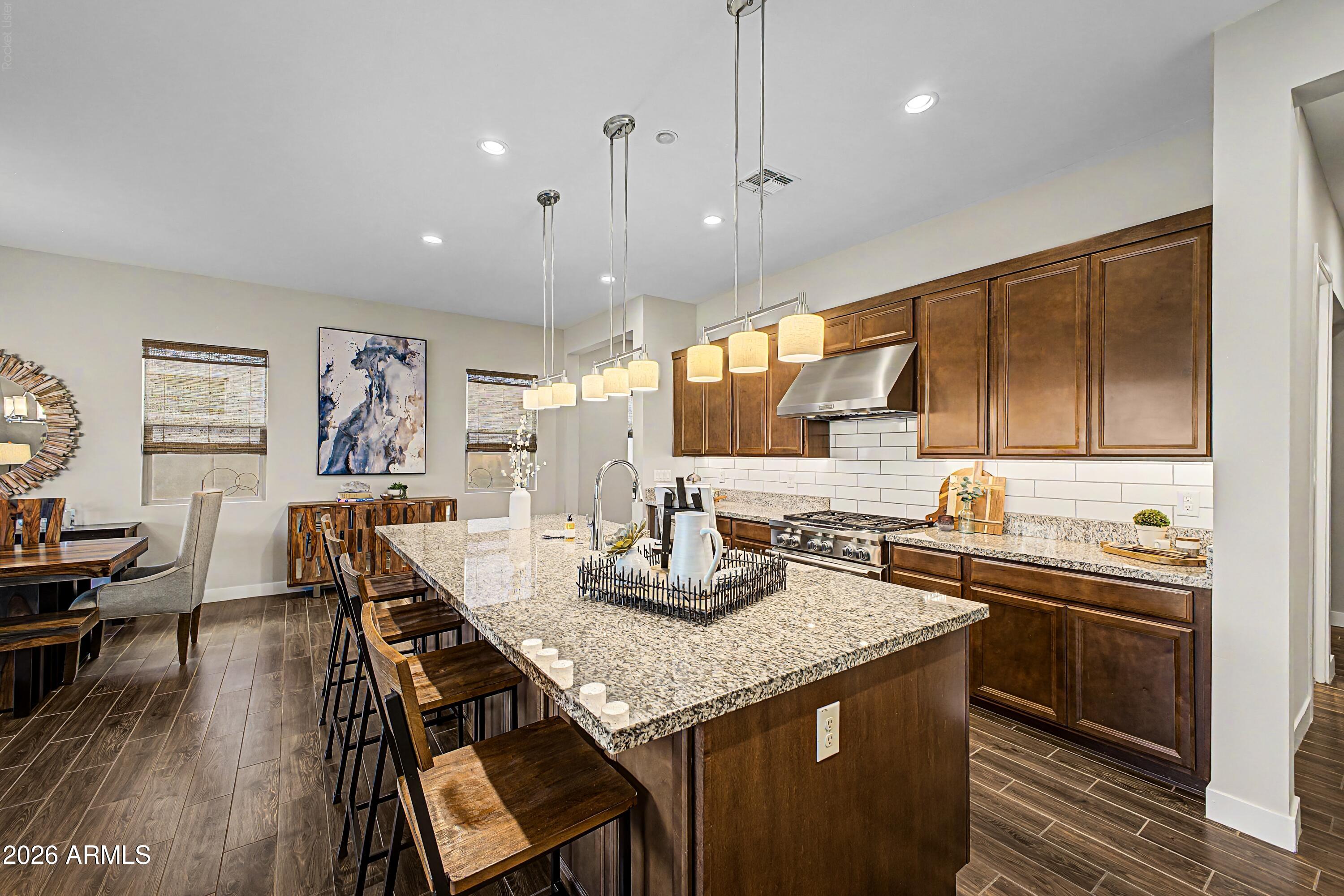 22738 E CALLE LUNA