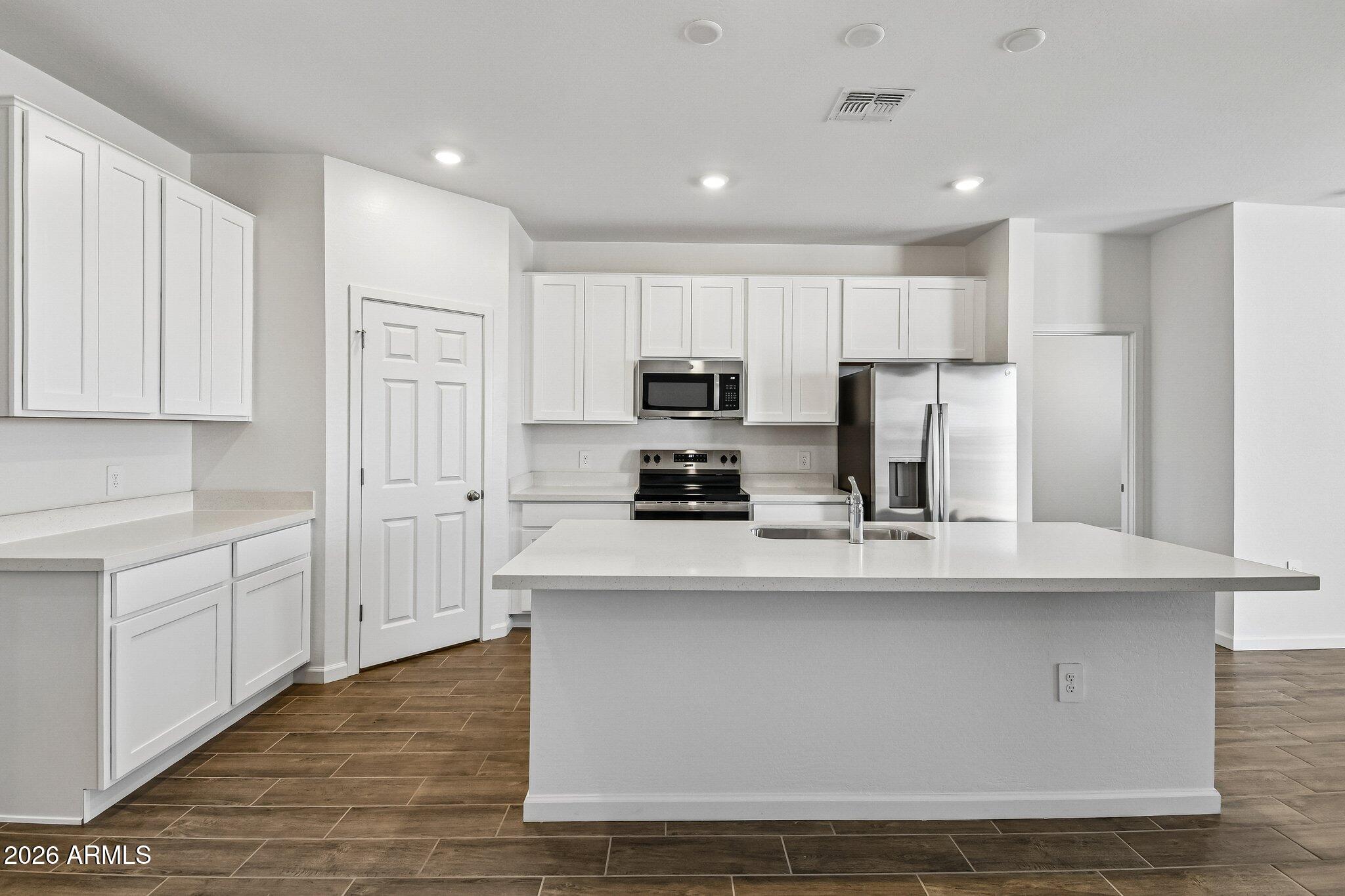 46950 W Dry Gulch Road
