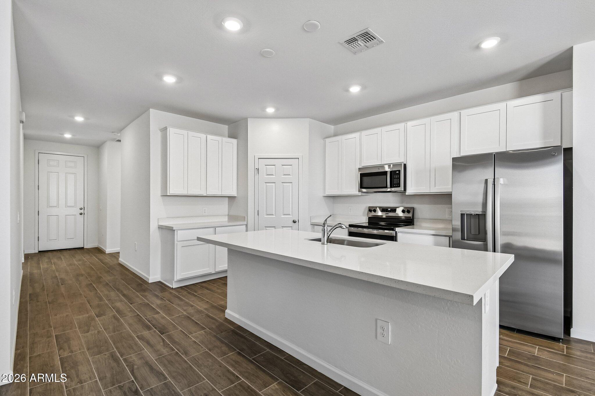 46950 W Dry Gulch Road