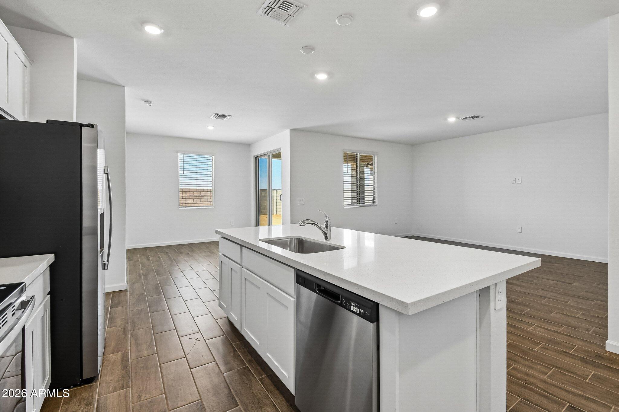 46950 W Dry Gulch Road