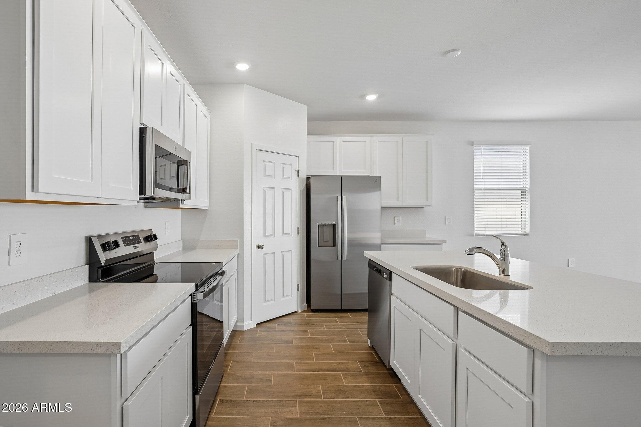 46936 W Dry Gulch Road