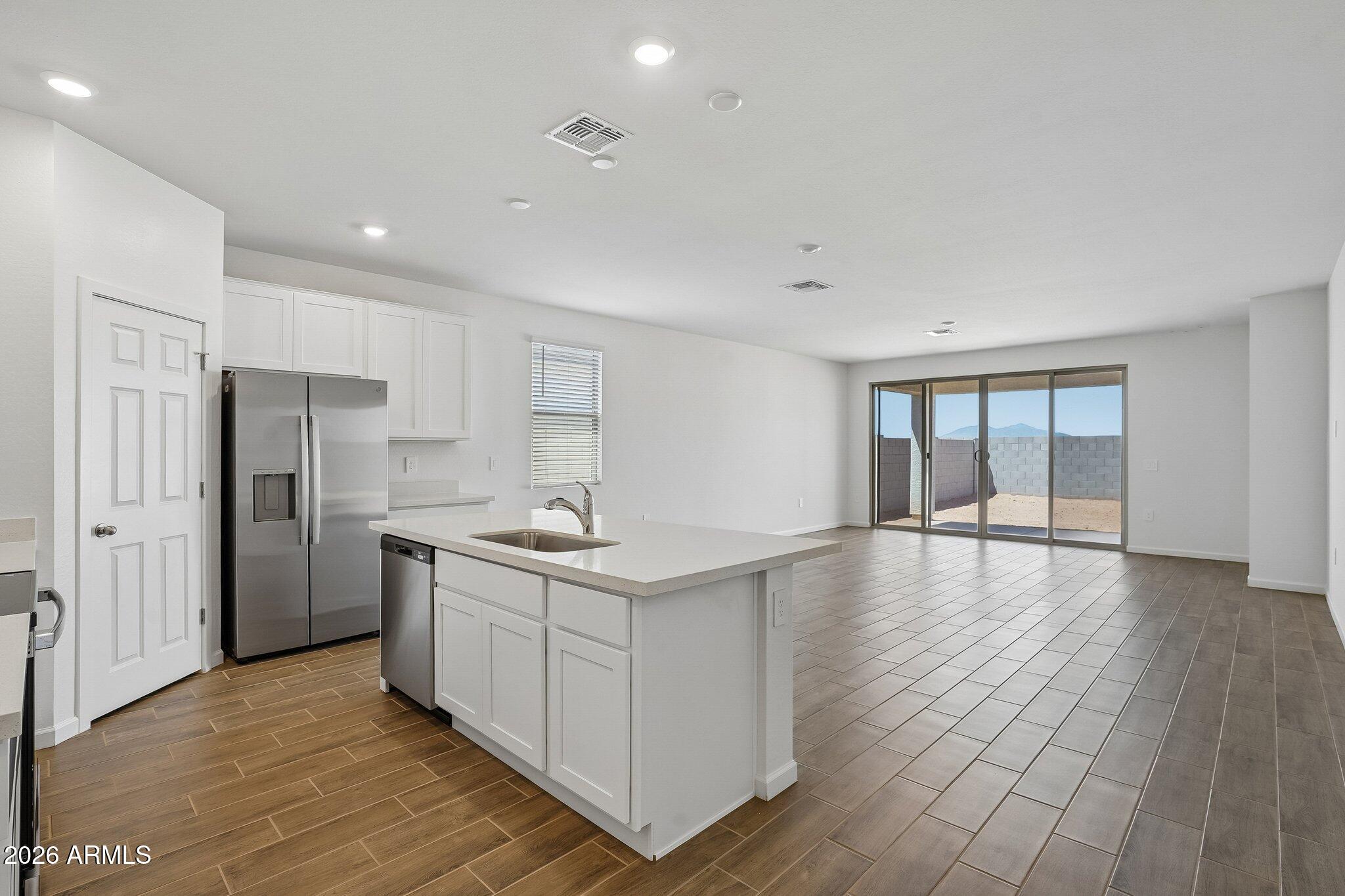 46936 W Dry Gulch Road