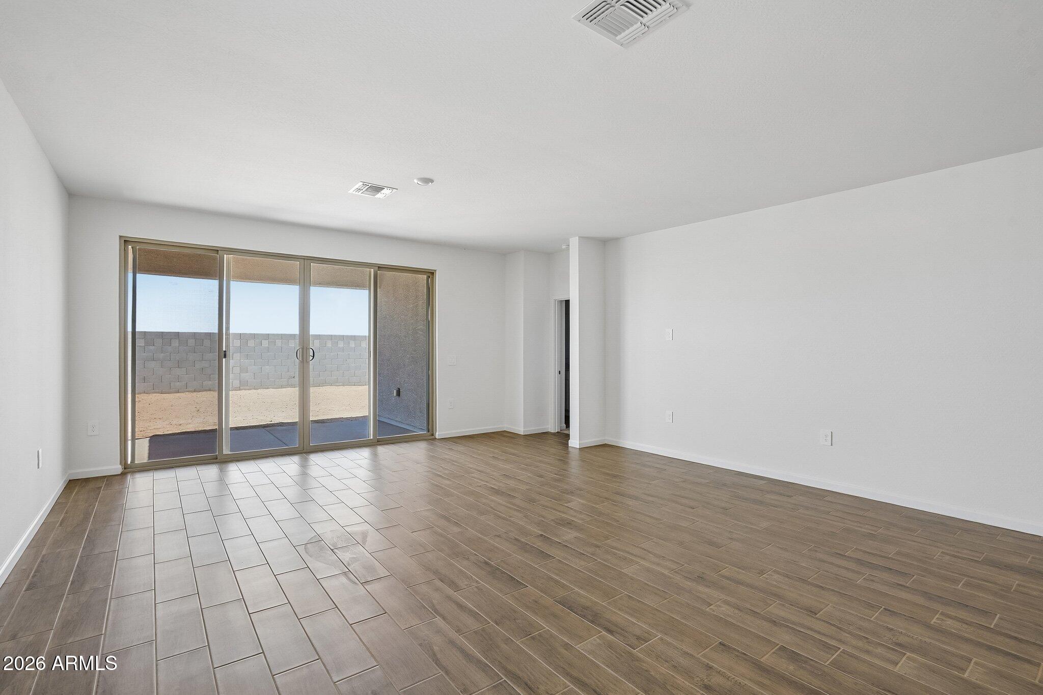 46936 W Dry Gulch Road
