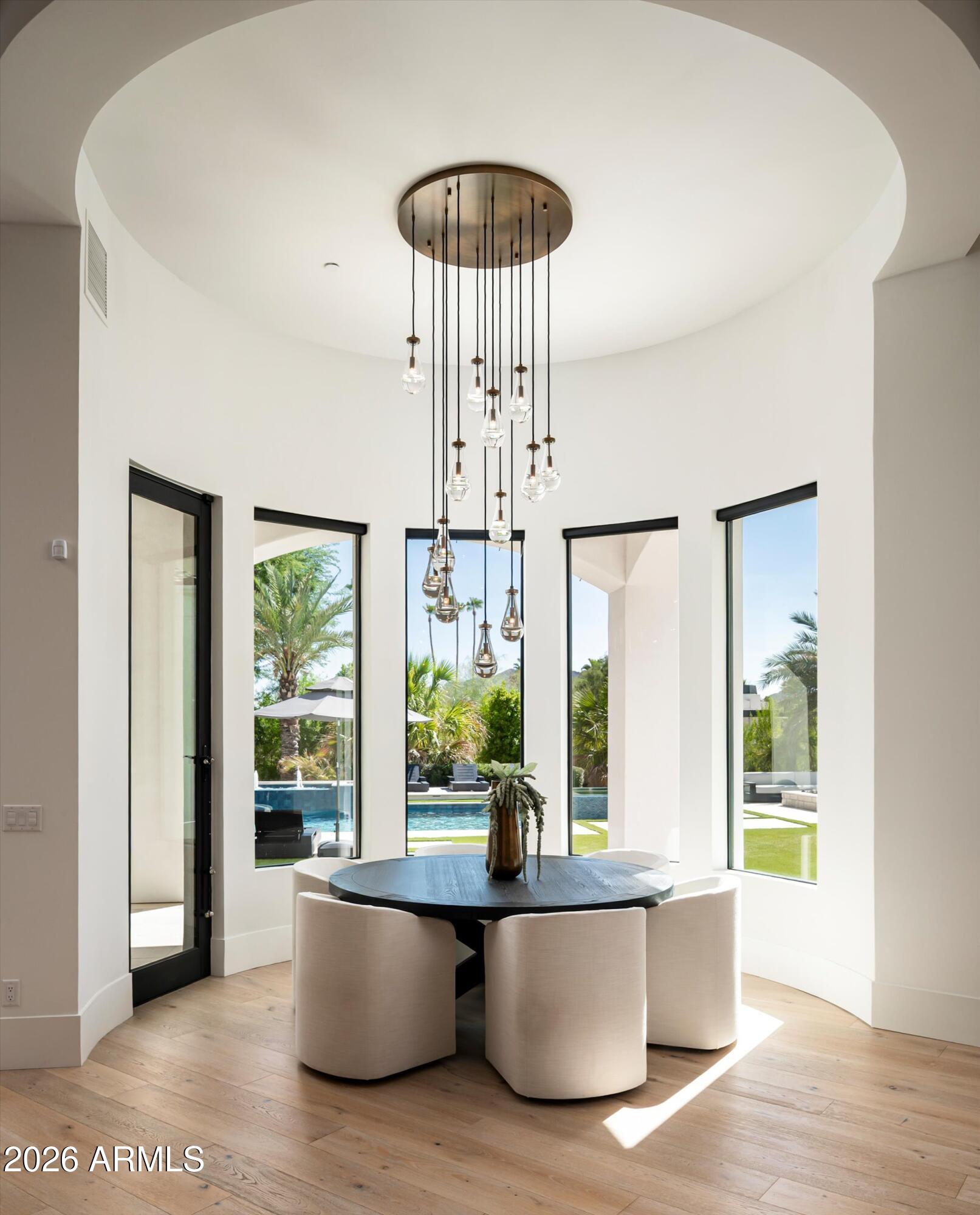 6125 E VIA ESTRELLA Avenue