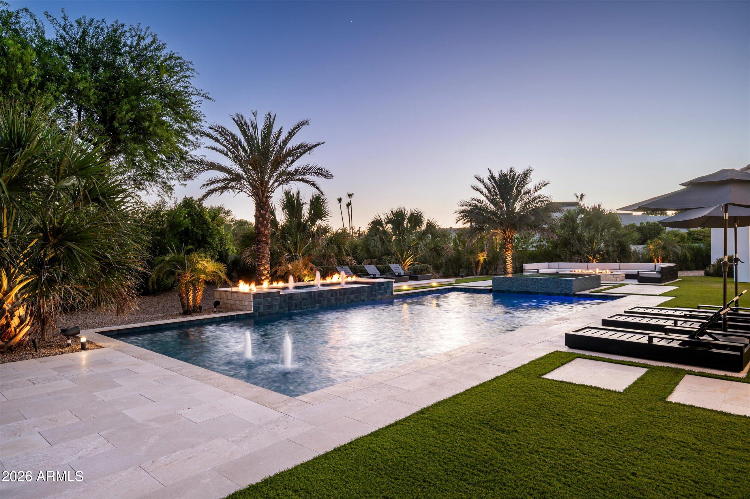 6125 E VIA ESTRELLA Avenue