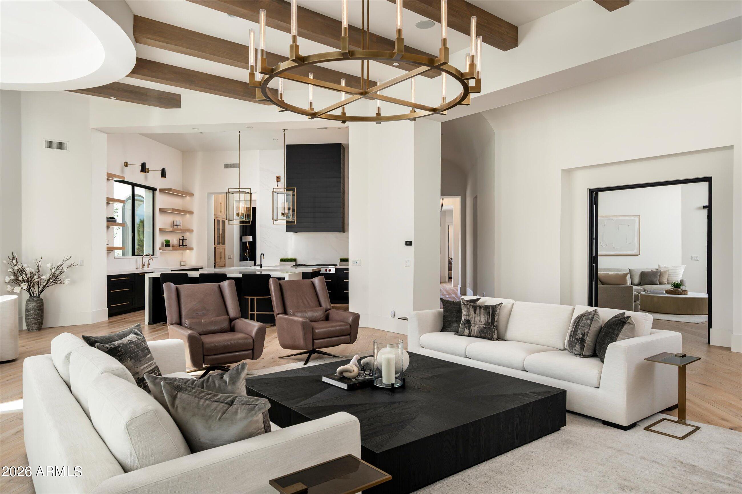 6125 E VIA ESTRELLA Avenue