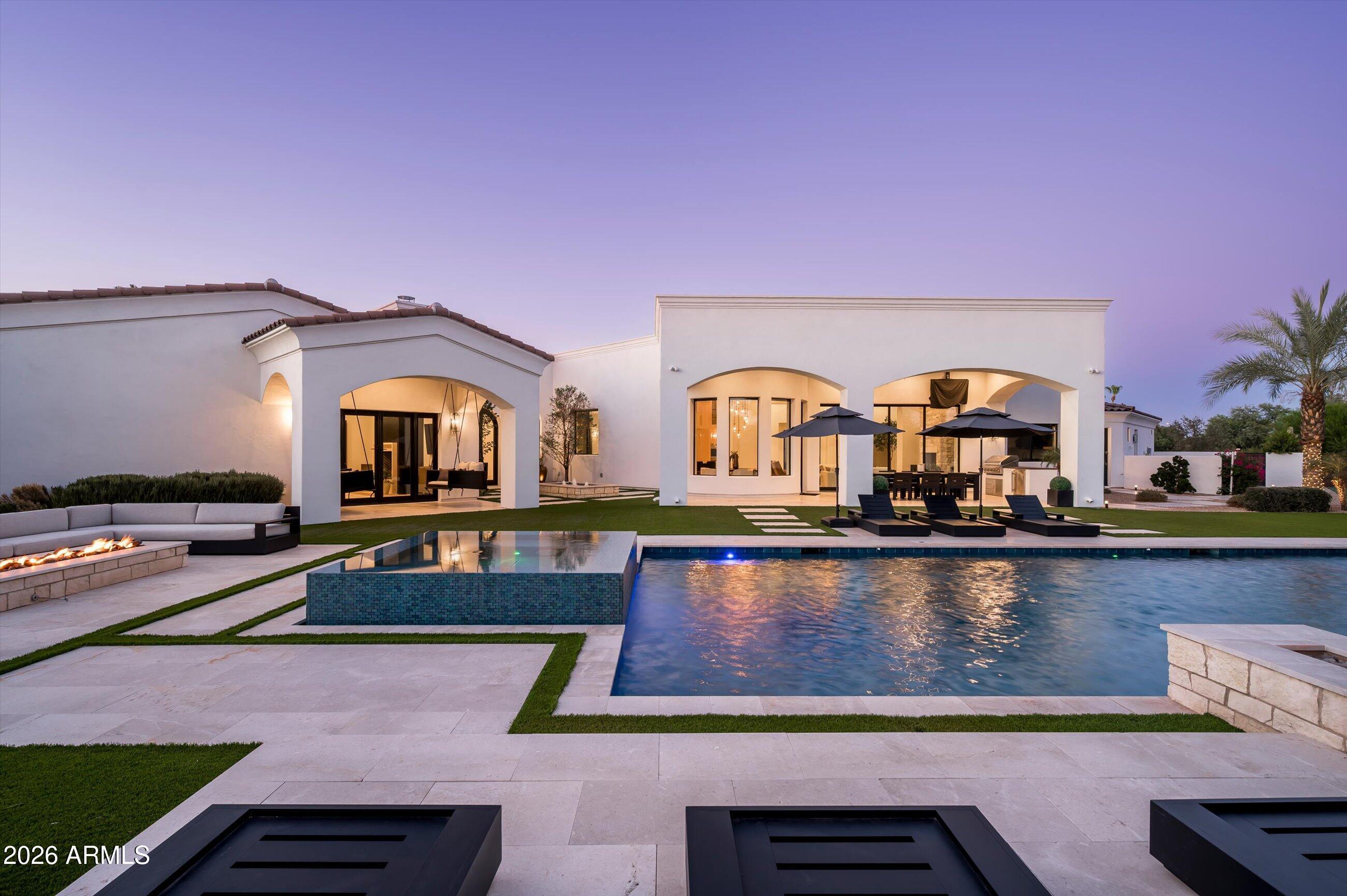6125 E VIA ESTRELLA Avenue