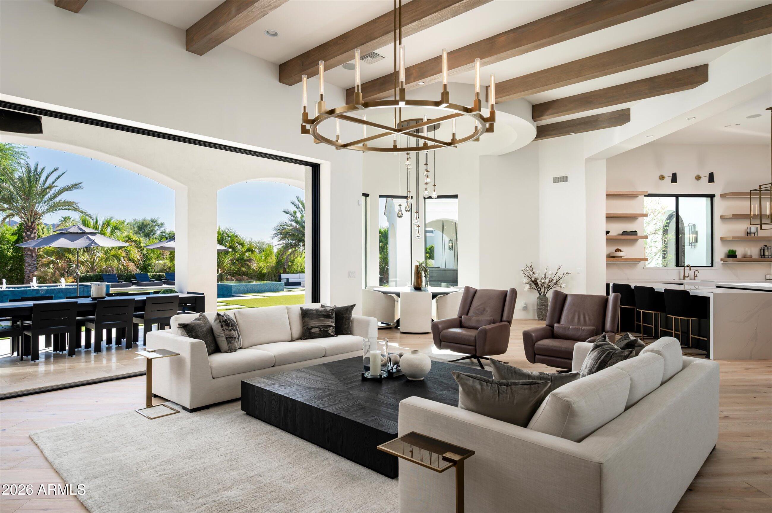 6125 E VIA ESTRELLA Avenue
