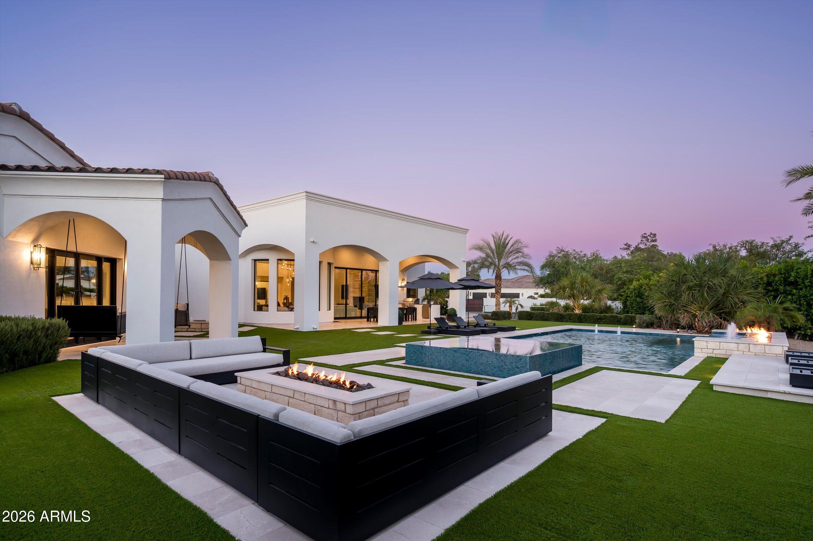 6125 E VIA ESTRELLA Avenue