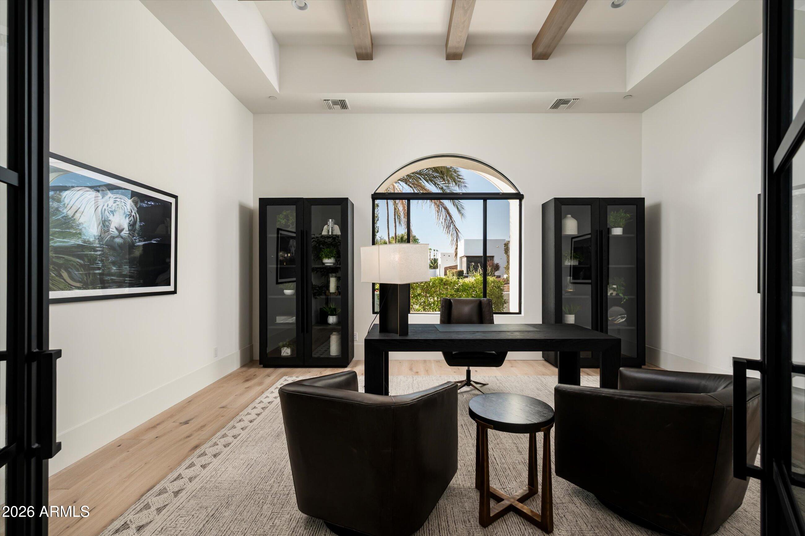 6125 E VIA ESTRELLA Avenue