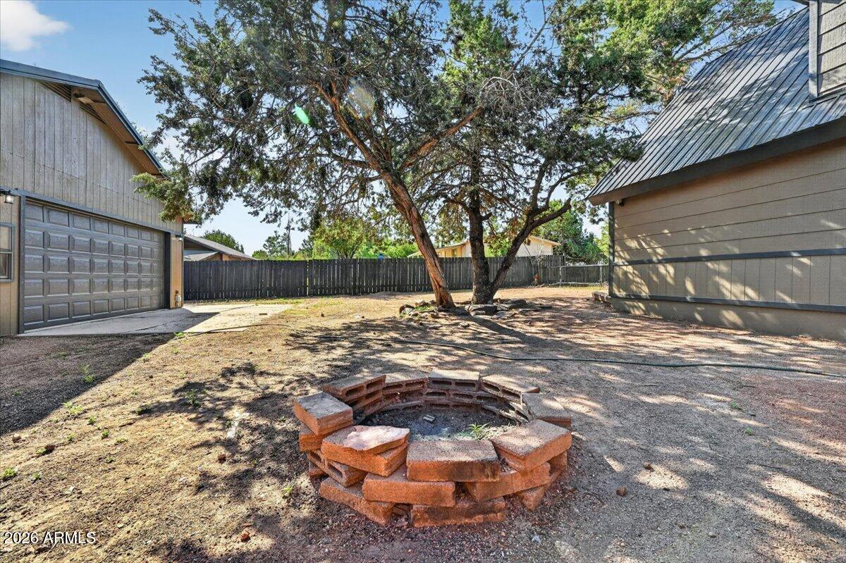 8193 W Dead Eye Road