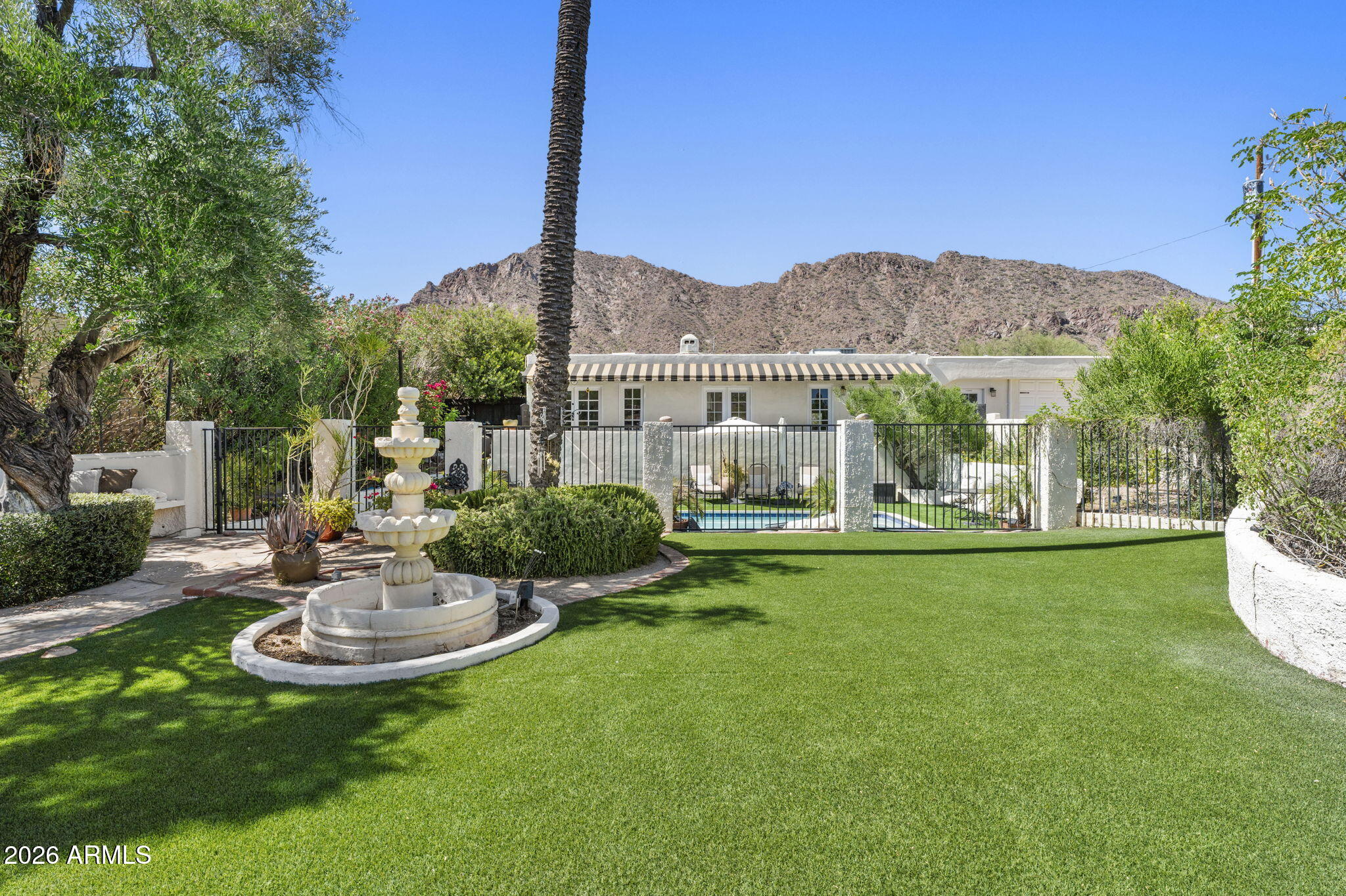 5710 E CAMELBACK Road
