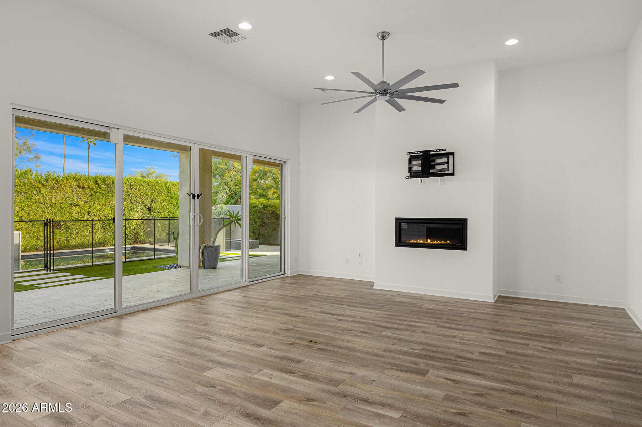 5534 E ALAN Lane