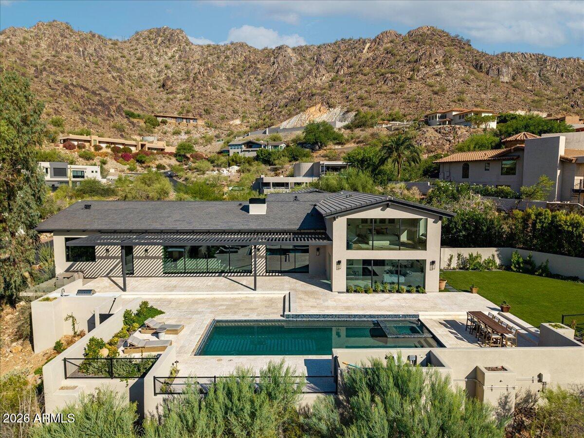 7347 N RED LEDGE Drive
